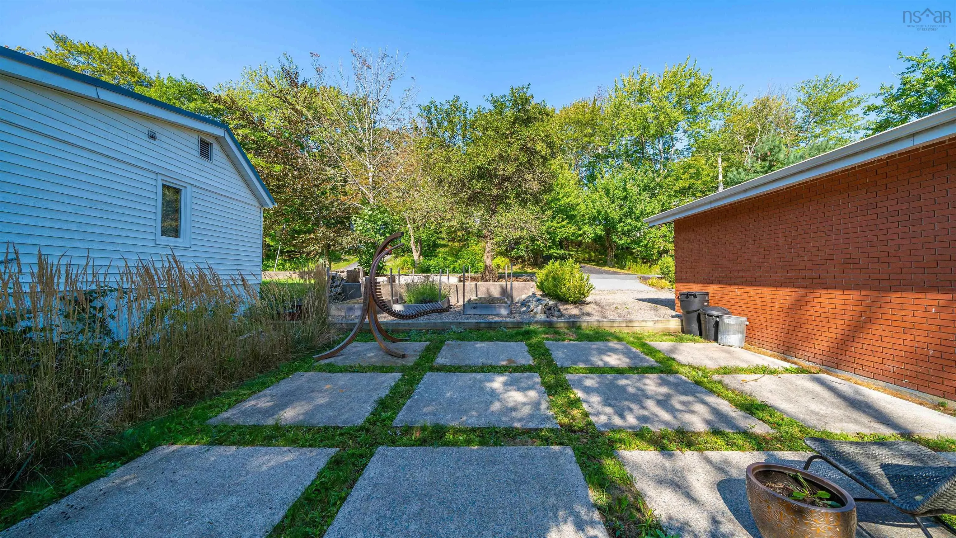 233 High Street, Halifax, NS B4A 1M7, 3 Bedrooms Bedrooms, ,1 BathroomBathrooms,Residential,For Sale,High,202523677