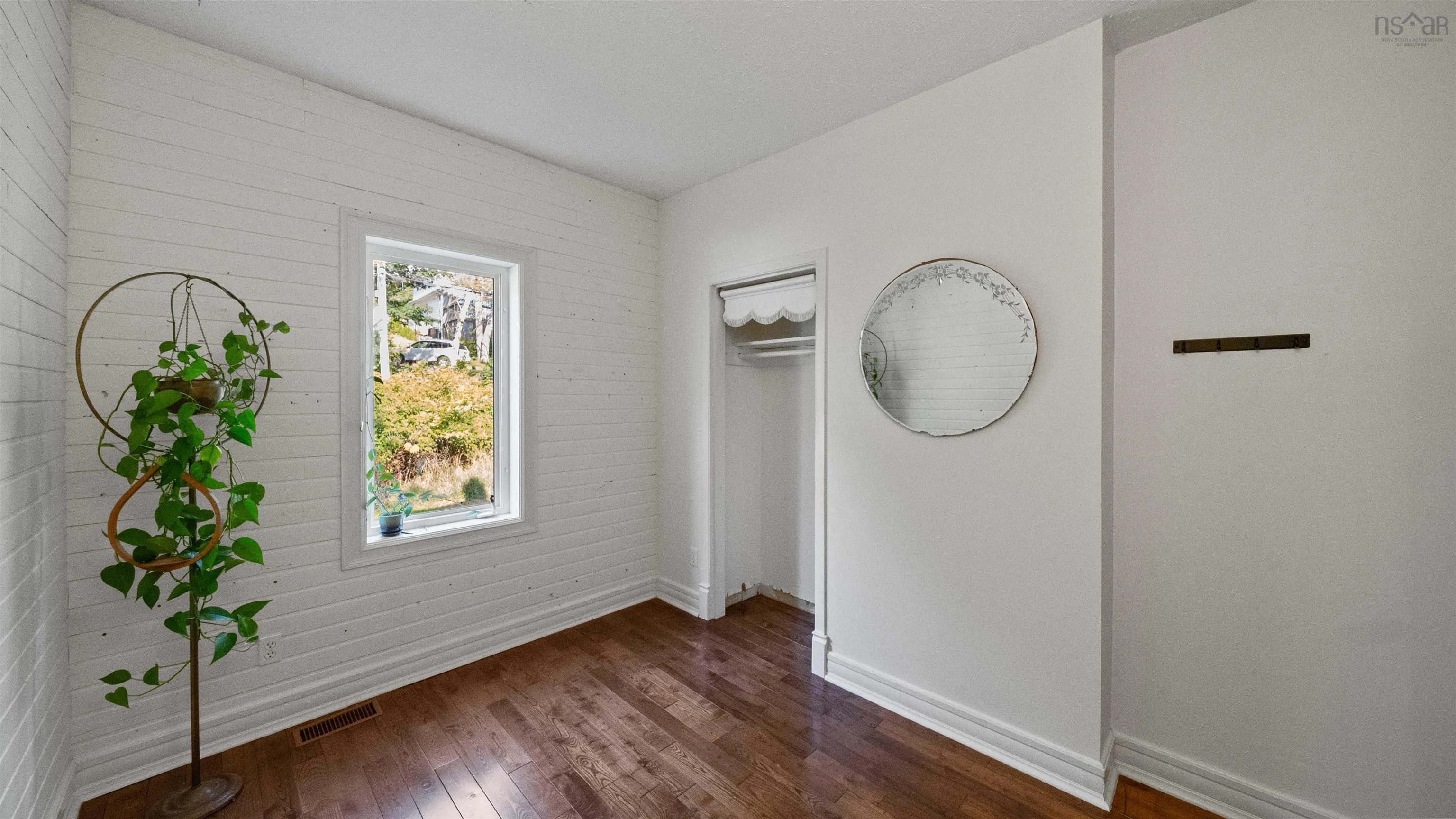 233 High Street, Halifax, NS B4A 1M7, 3 Bedrooms Bedrooms, ,1 BathroomBathrooms,Residential,For Sale,High,202523677