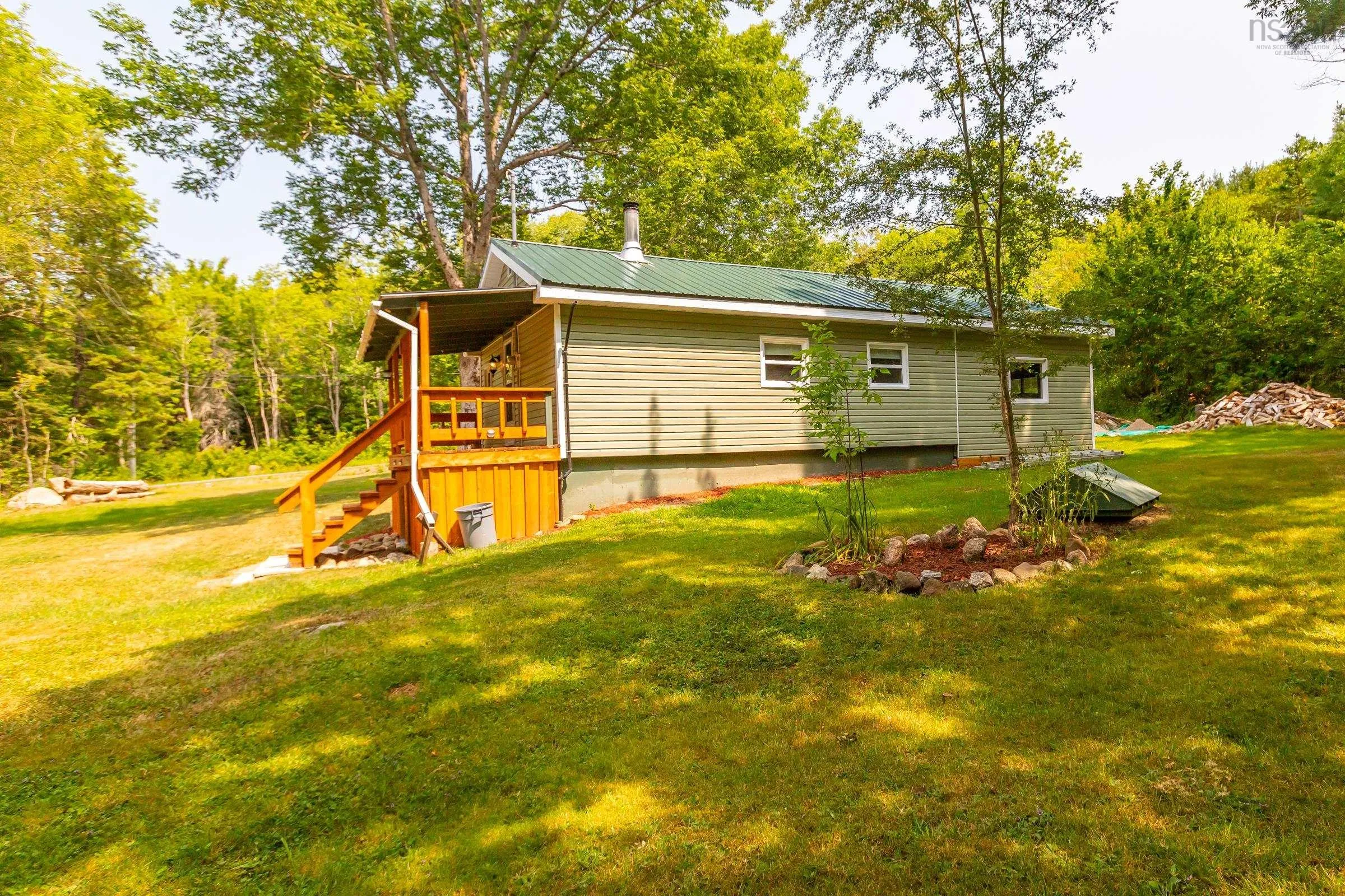 40 Jefferson Road, Bear River East, NS B0S 1B0, 1 Bedroom Bedrooms, ,1 BathroomBathrooms,Residential,For Sale,Jefferson Road,202519106