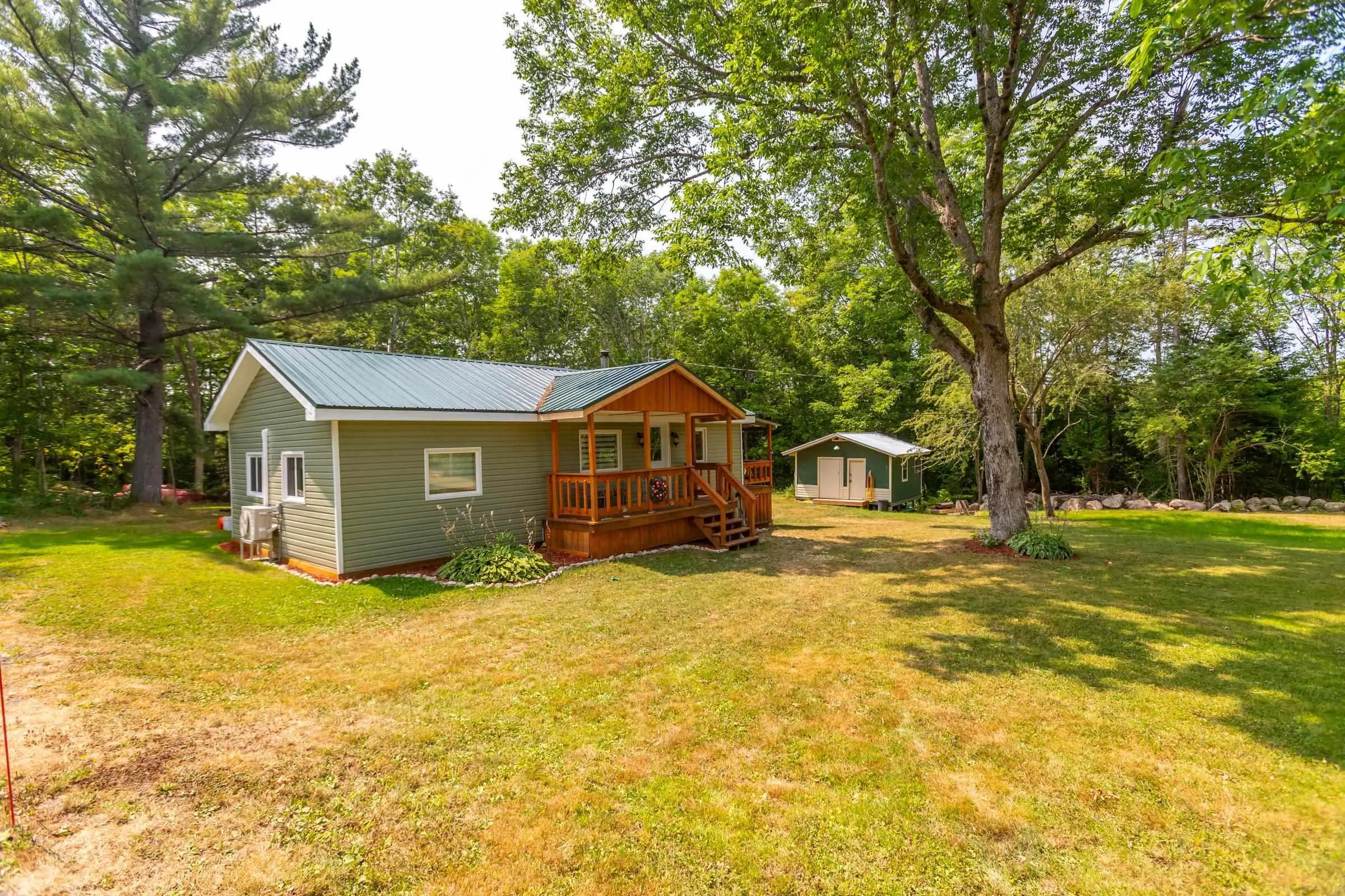 40 Jefferson Road, Bear River East, NS B0S 1B0, 1 Bedroom Bedrooms, ,1 BathroomBathrooms,Residential,For Sale,Jefferson Road,202519106