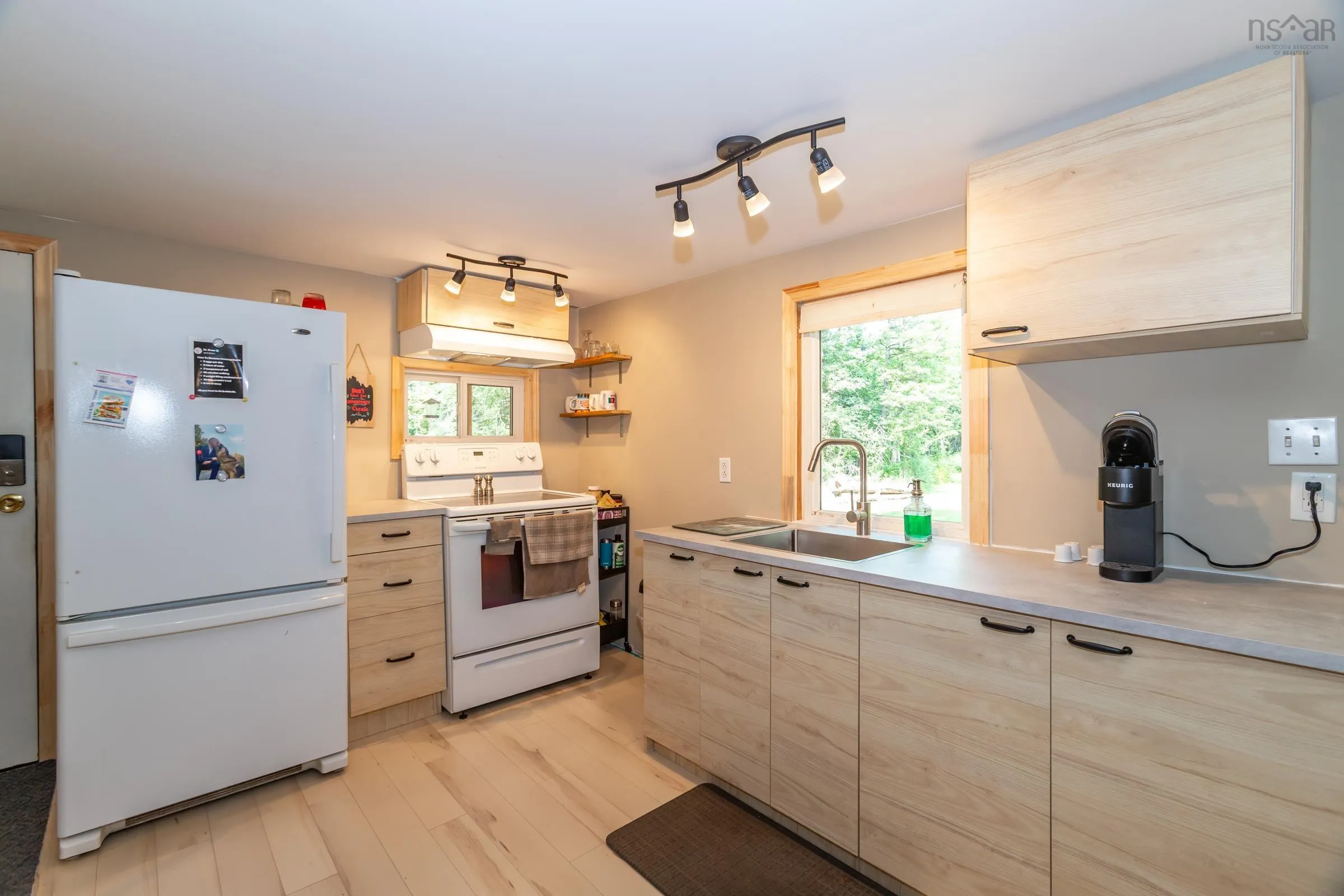 40 Jefferson Road, Bear River East, NS B0S 1B0, 1 Bedroom Bedrooms, ,1 BathroomBathrooms,Residential,For Sale,Jefferson Road,202519106