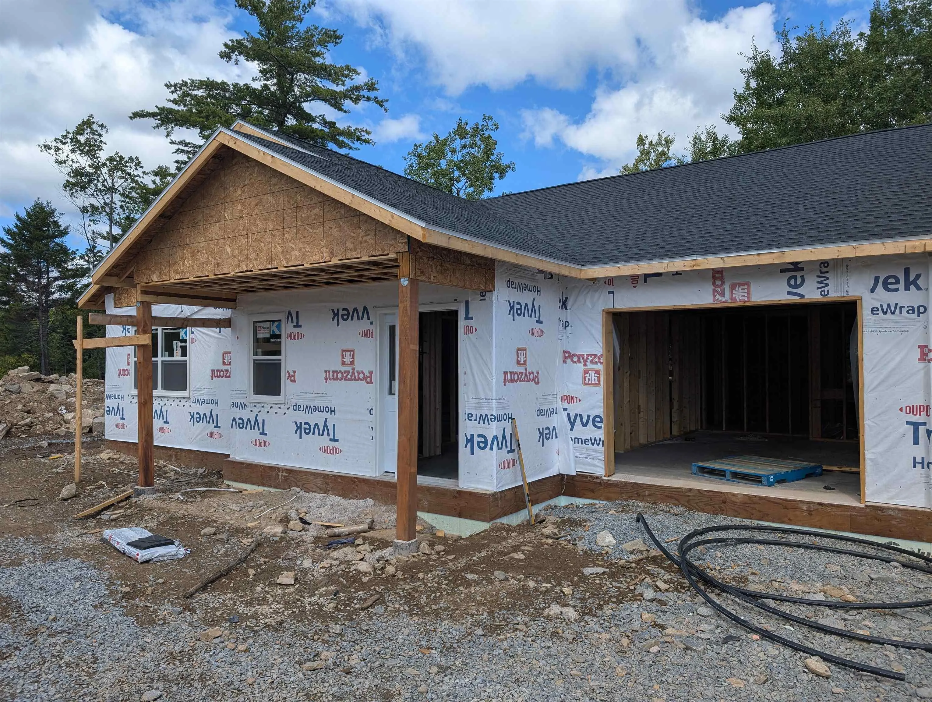 6 Shadebush Walk, Upper Sackville, NS B4E 0X8, 2 Bedrooms Bedrooms, ,2 BathroomsBathrooms,Residential,For Sale,Shadebush,202521201