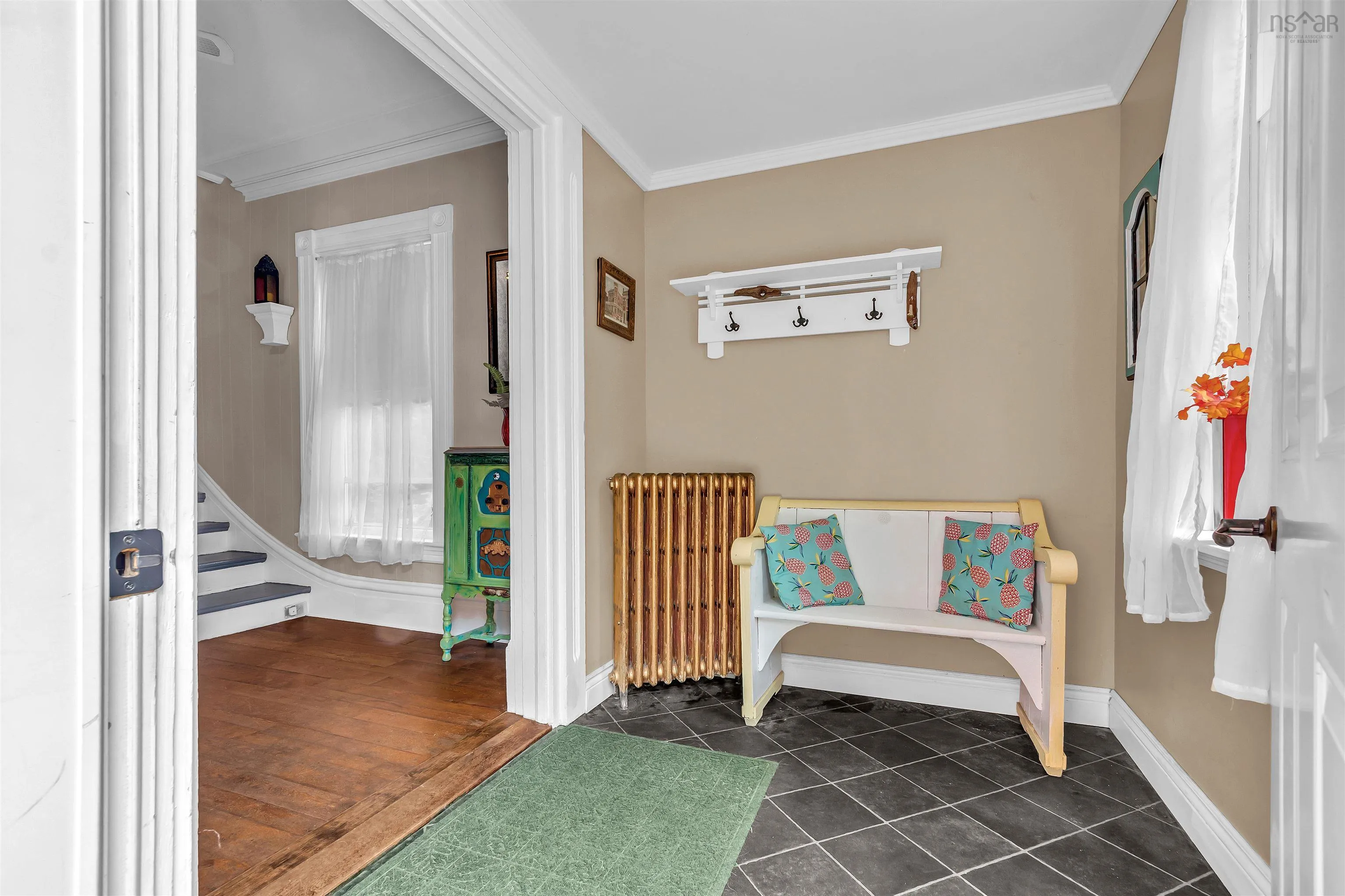 136 Church Street, Liverpool, NS B0T 1K0, 6 Bedrooms Bedrooms, ,4 BathroomsBathrooms,Residential,For Sale,Church,202519306