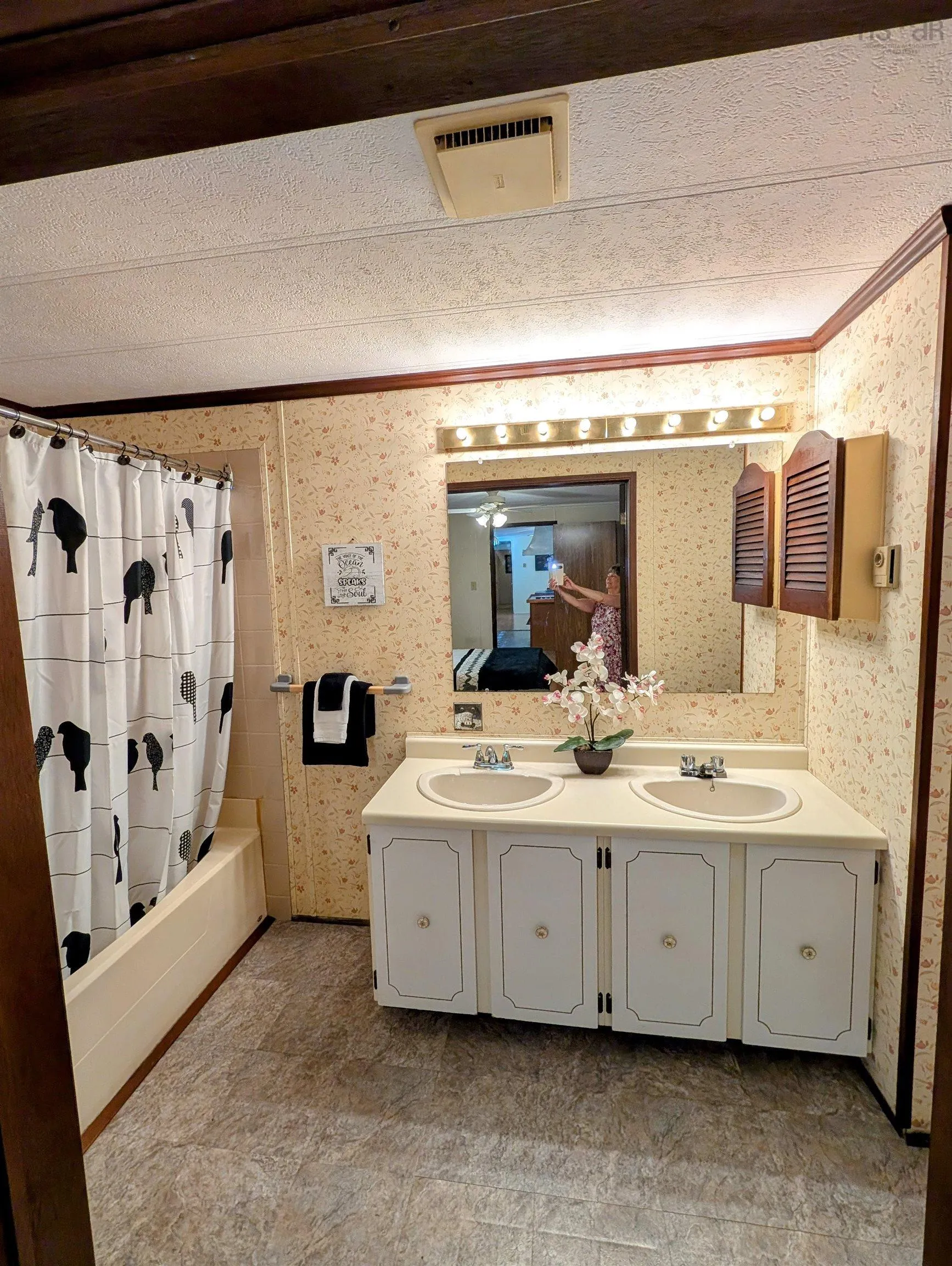 3 Summer Crescent, Bridgewater, NS B4V 3P4, 2 Bedrooms Bedrooms, ,2 BathroomsBathrooms,Residential,For Sale,Summer,202519305