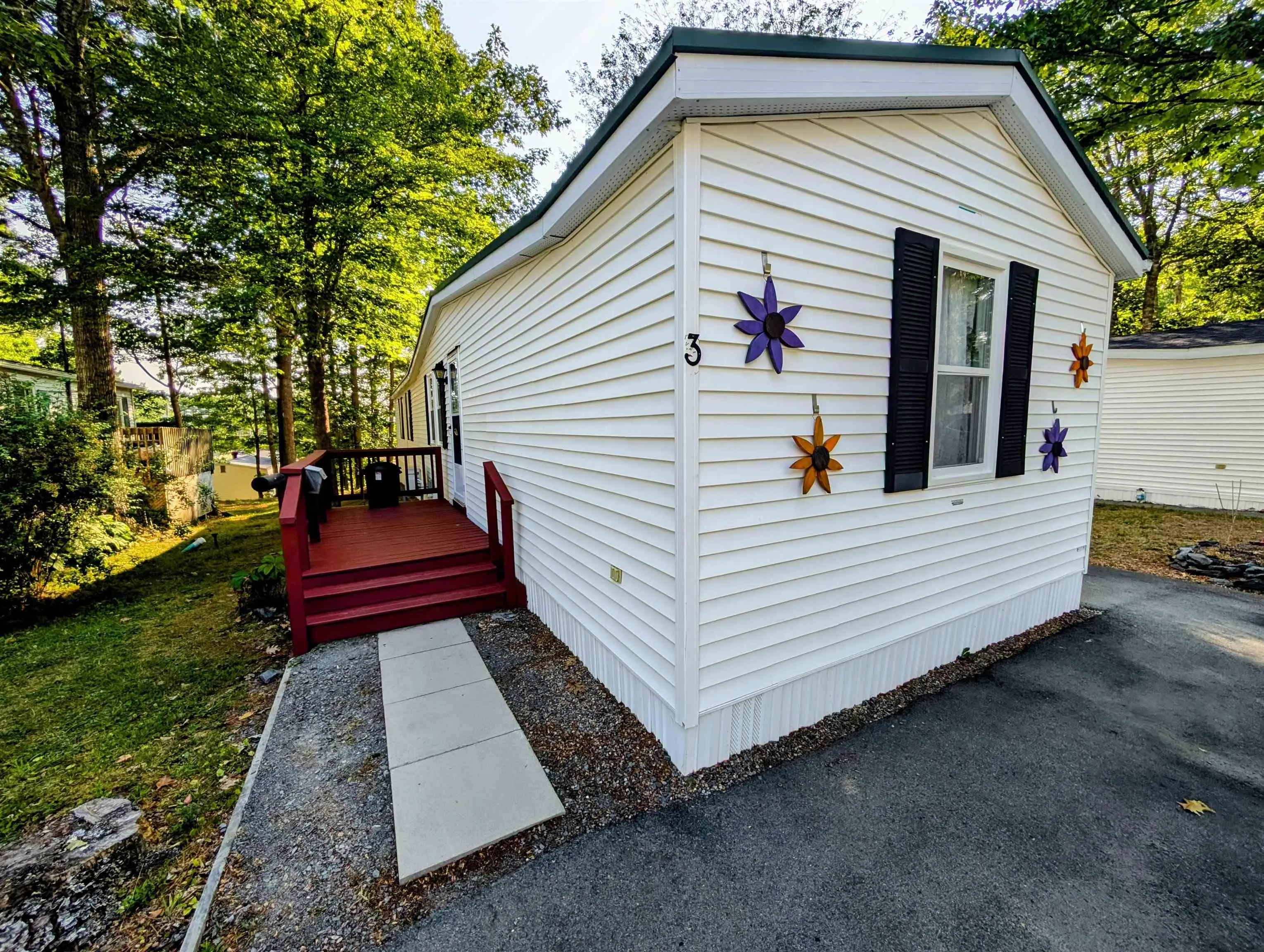 3 Summer Crescent, Bridgewater, NS B4V 3P4, 2 Bedrooms Bedrooms, ,2 BathroomsBathrooms,Residential,For Sale,Summer,202519305