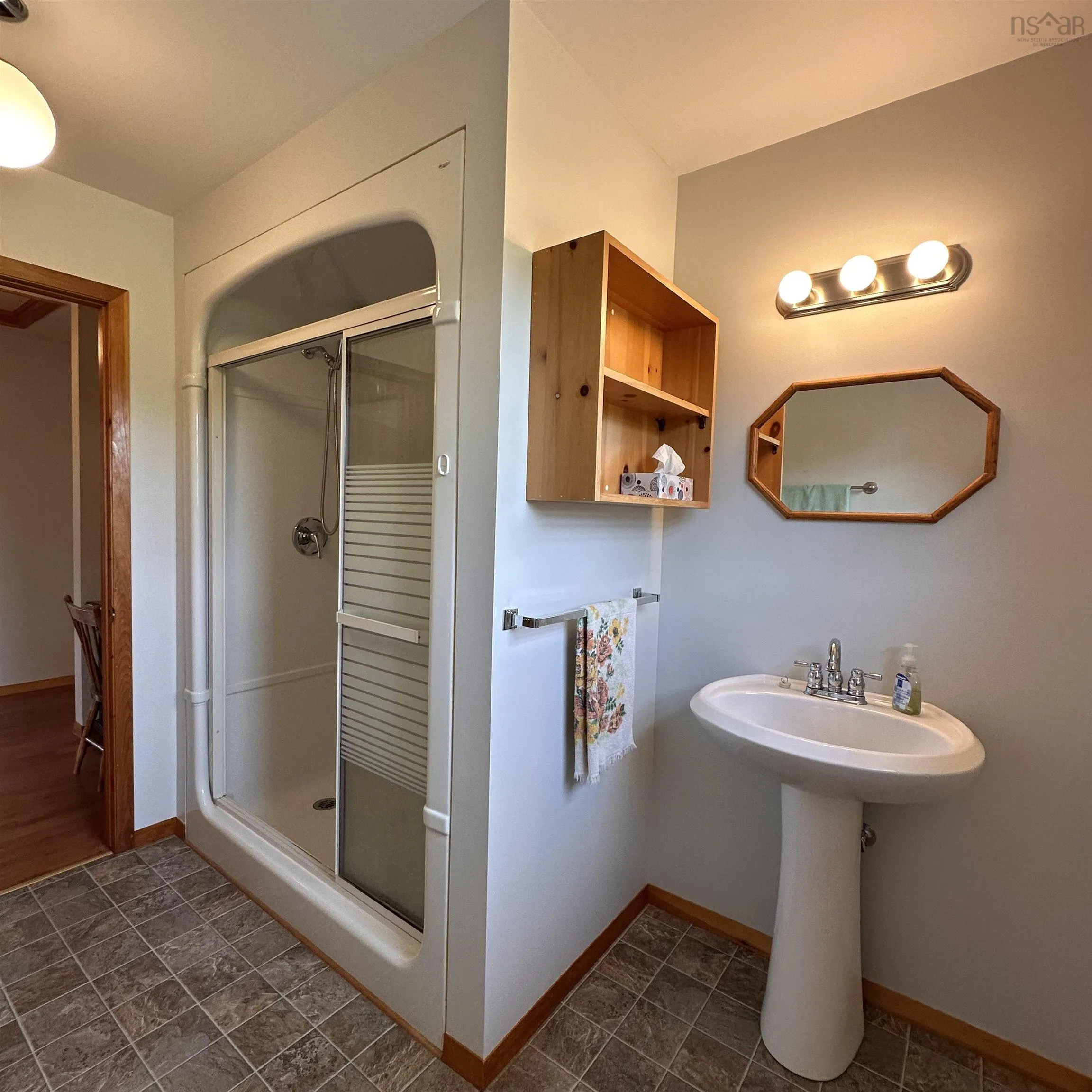 18 Fieldview Drive, Scarsdale, NS B0R 1A0, 2 Bedrooms Bedrooms, ,2 BathroomsBathrooms,Residential,For Sale,Fieldview,202515260
