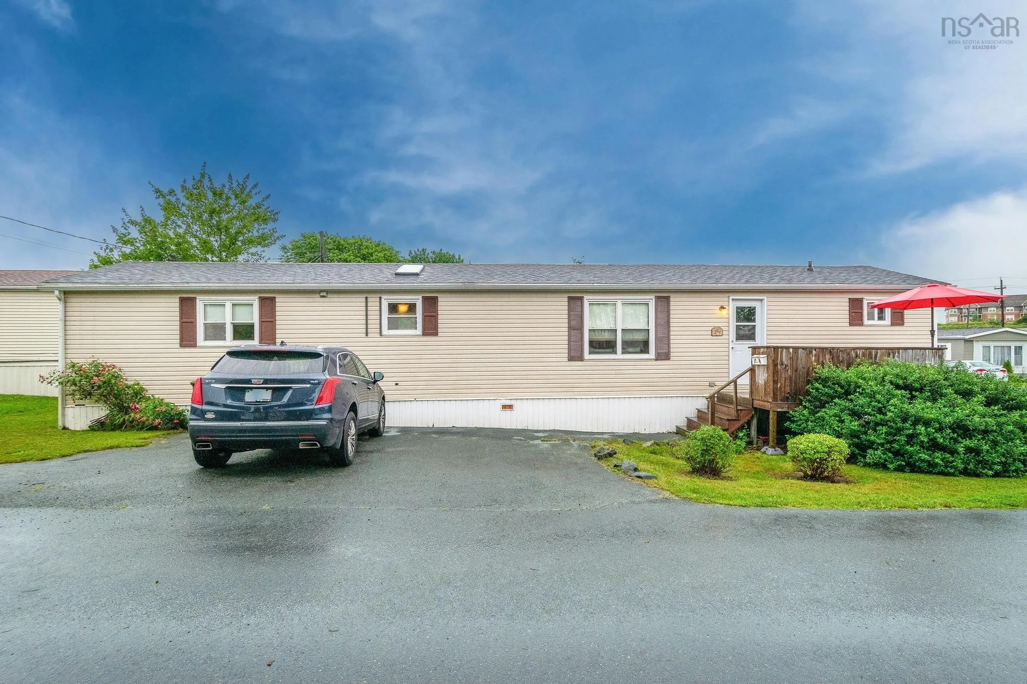 1 Wilson Avenue, Dartmouth, NS B2Y 2B2, 3 Bedrooms Bedrooms, ,2 BathroomsBathrooms,Residential,For Sale,Wilson,202518420