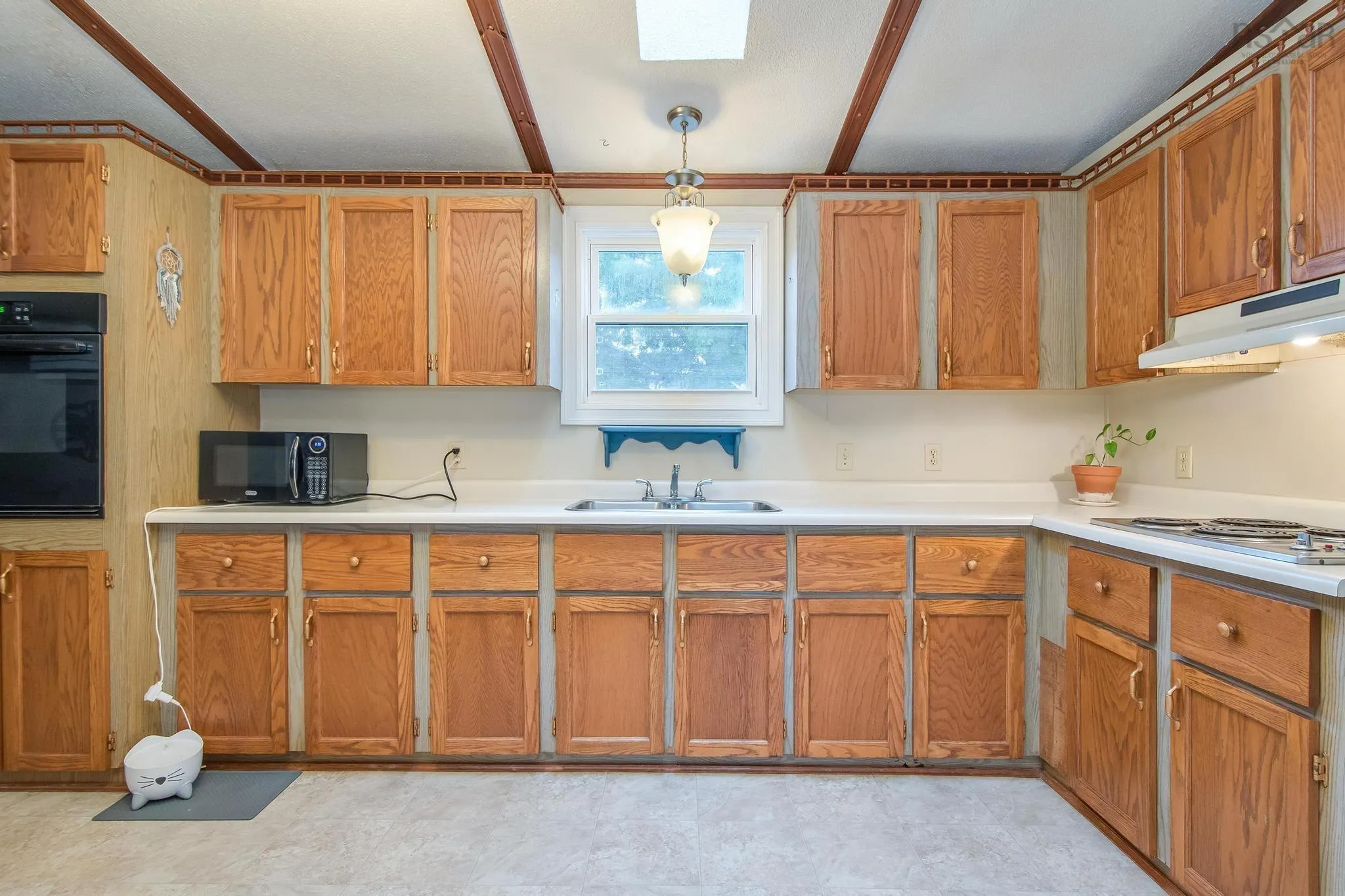 1 Wilson Avenue, Dartmouth, NS B2Y 2B2, 3 Bedrooms Bedrooms, ,2 BathroomsBathrooms,Residential,For Sale,Wilson,202518420