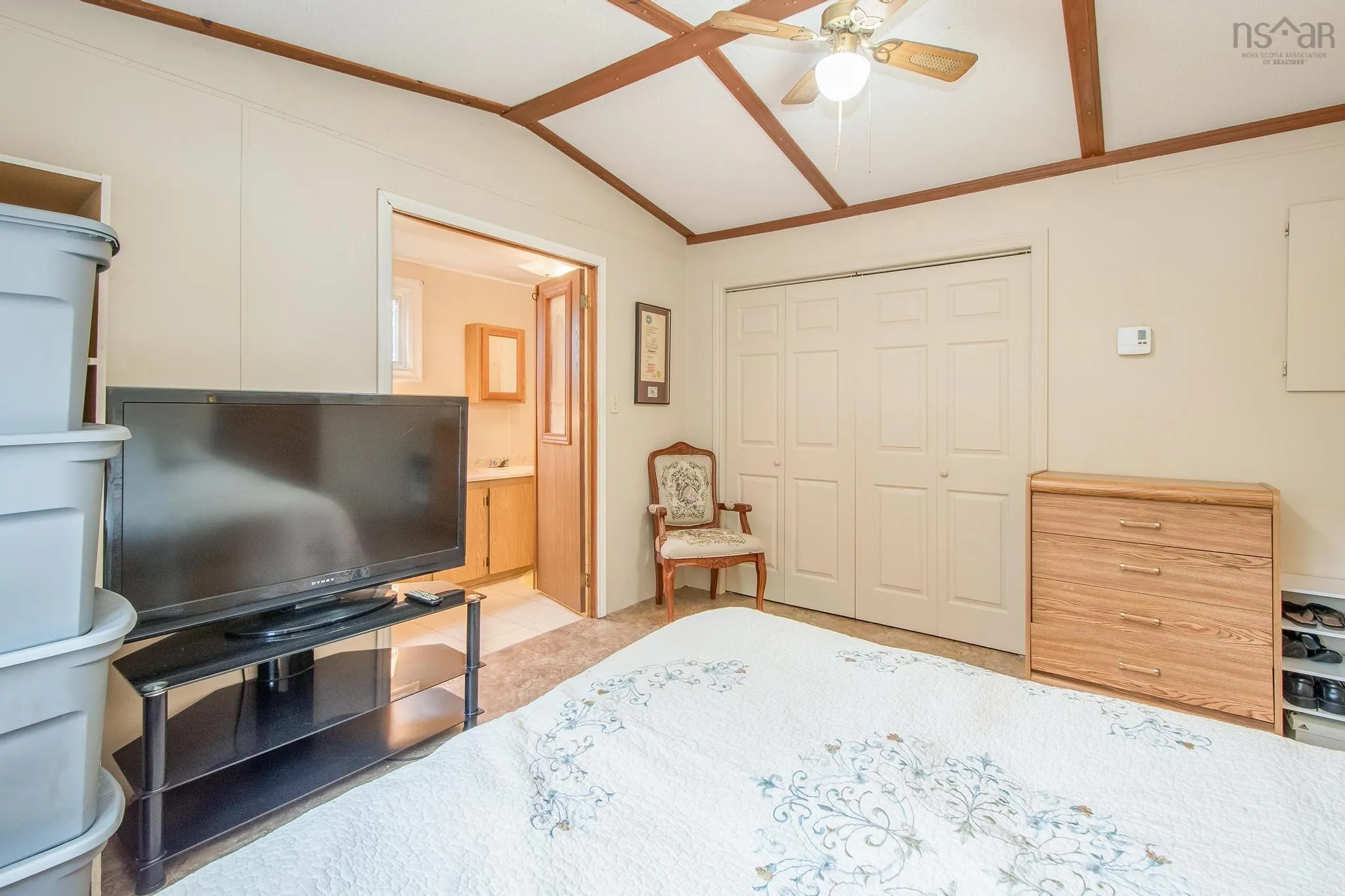 1 Wilson Avenue, Dartmouth, NS B2Y 2B2, 3 Bedrooms Bedrooms, ,2 BathroomsBathrooms,Residential,For Sale,Wilson,202518420