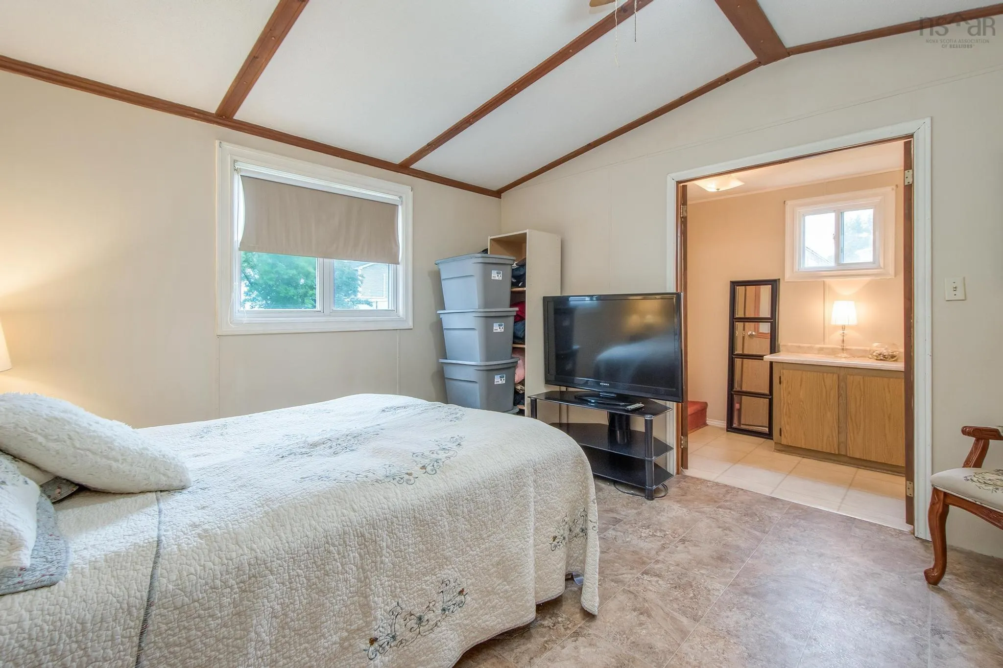 1 Wilson Avenue, Dartmouth, NS B2Y 2B2, 3 Bedrooms Bedrooms, ,2 BathroomsBathrooms,Residential,For Sale,Wilson,202518420
