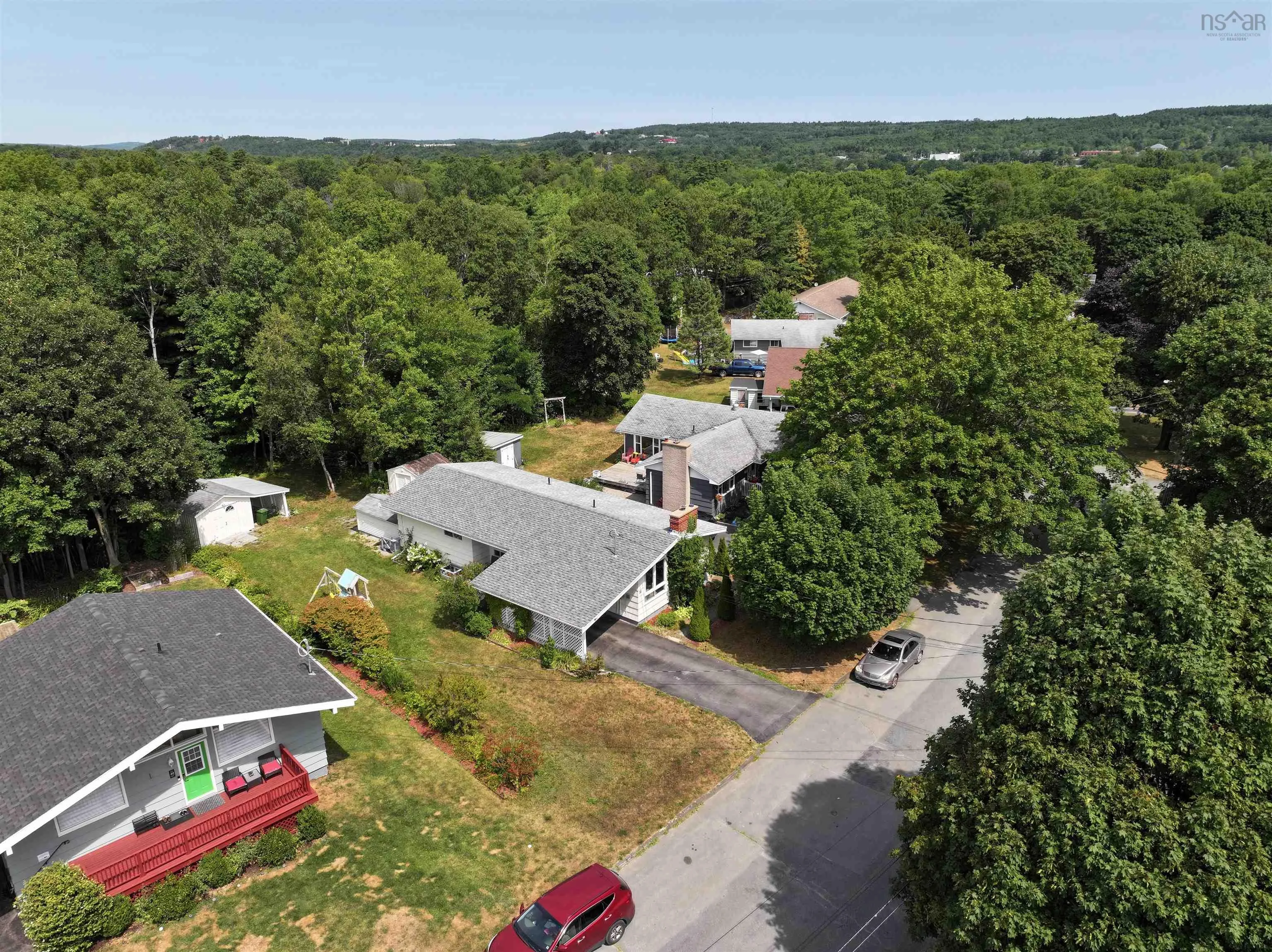 32 Murray Drive, Bridgewater, NS B4V 2M7, 5 Bedrooms Bedrooms, ,3 BathroomsBathrooms,Residential,For Sale,Murray,202520249