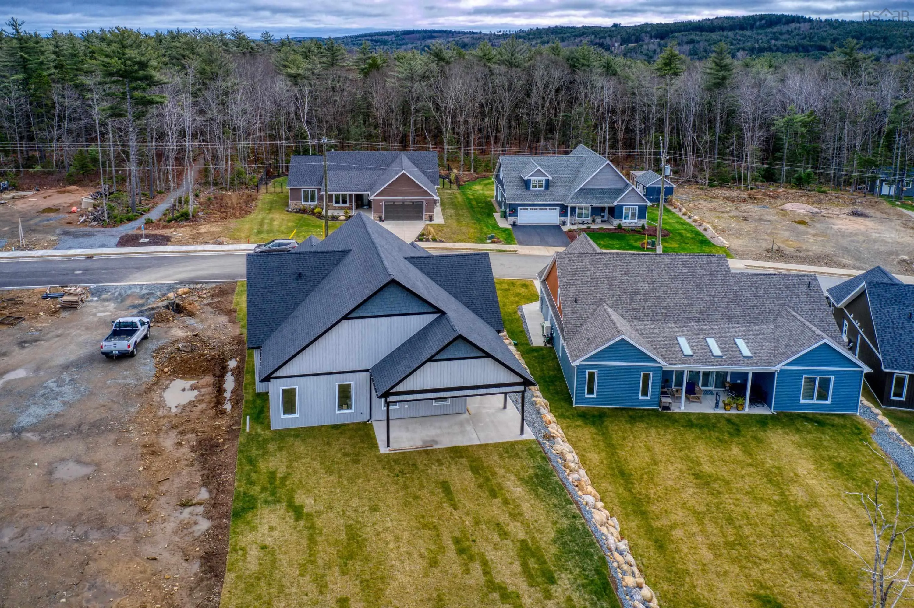 117 Roundhouse, Bridgewater Ns B4v 9a9, 4 Bedrooms Bedrooms, ,3 BathroomsBathrooms,Residential,For Sale,Roundhouse Drive,202428573