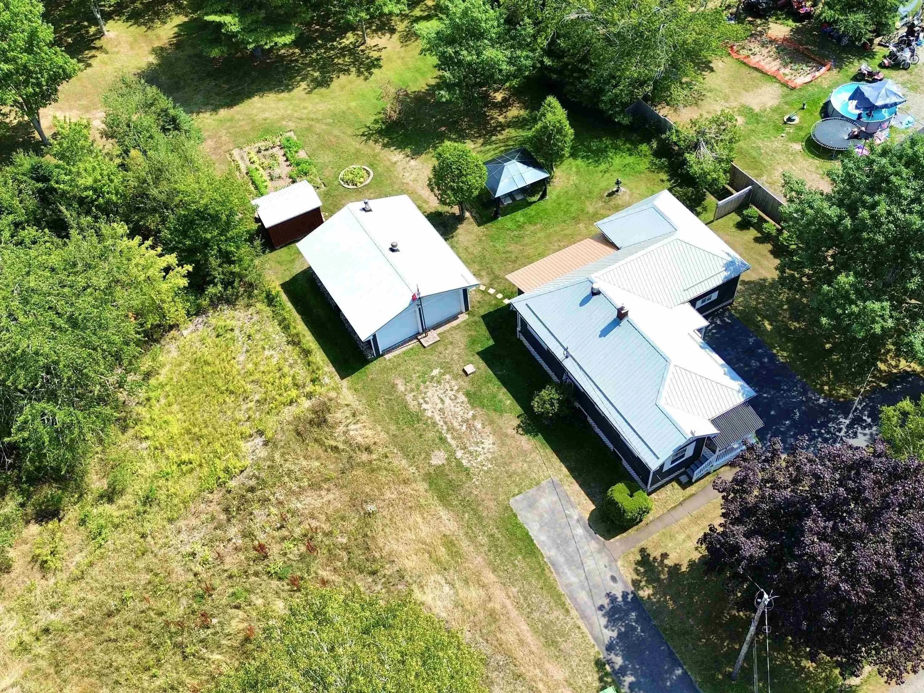 11838 2 Highway, Leamington, NS B0M 1X0, 4 Bedrooms Bedrooms, ,2 BathroomsBathrooms,Residential,For Sale,2,202520603
