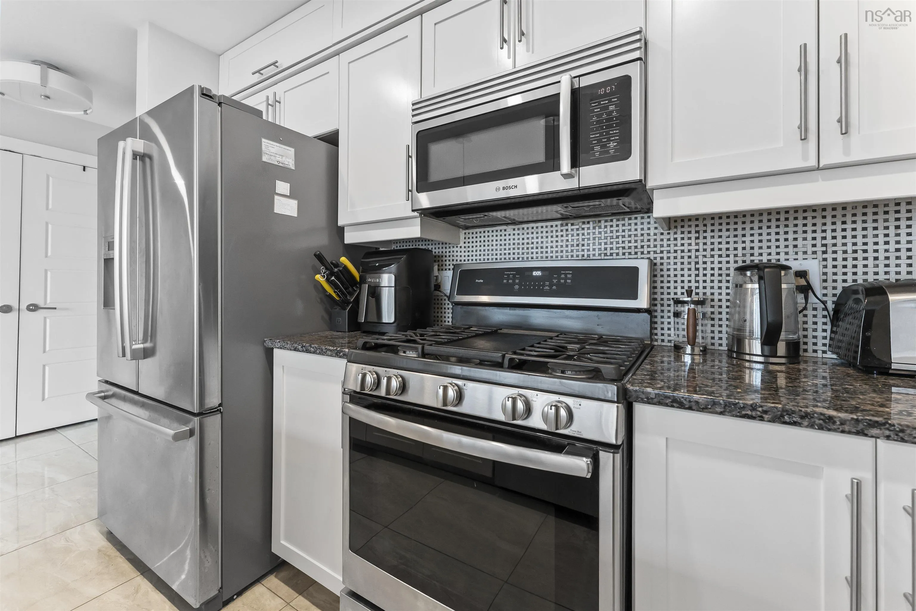 1003-31 Kings Wharf Place, Dartmouth Ns B2y 0c1, 2 Bedrooms Bedrooms, ,2 BathroomsBathrooms,Residential,For Sale,Kings Wharf,202500902