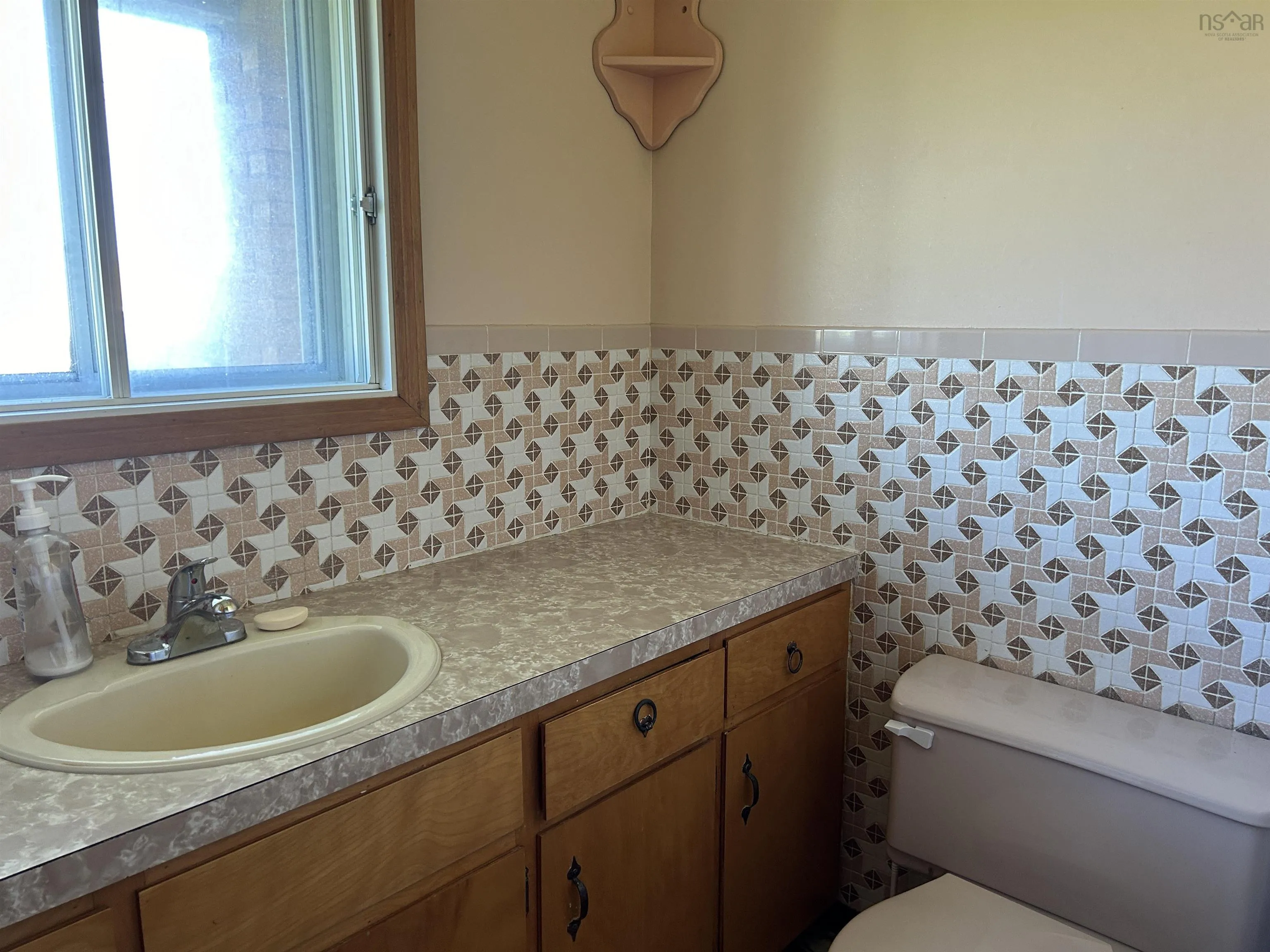 6175 Highway 3, Lower Woods Harbour, NS B0W 2E0, 4 Bedrooms Bedrooms, ,2 BathroomsBathrooms,Residential,For Sale,Highway 3,202524768