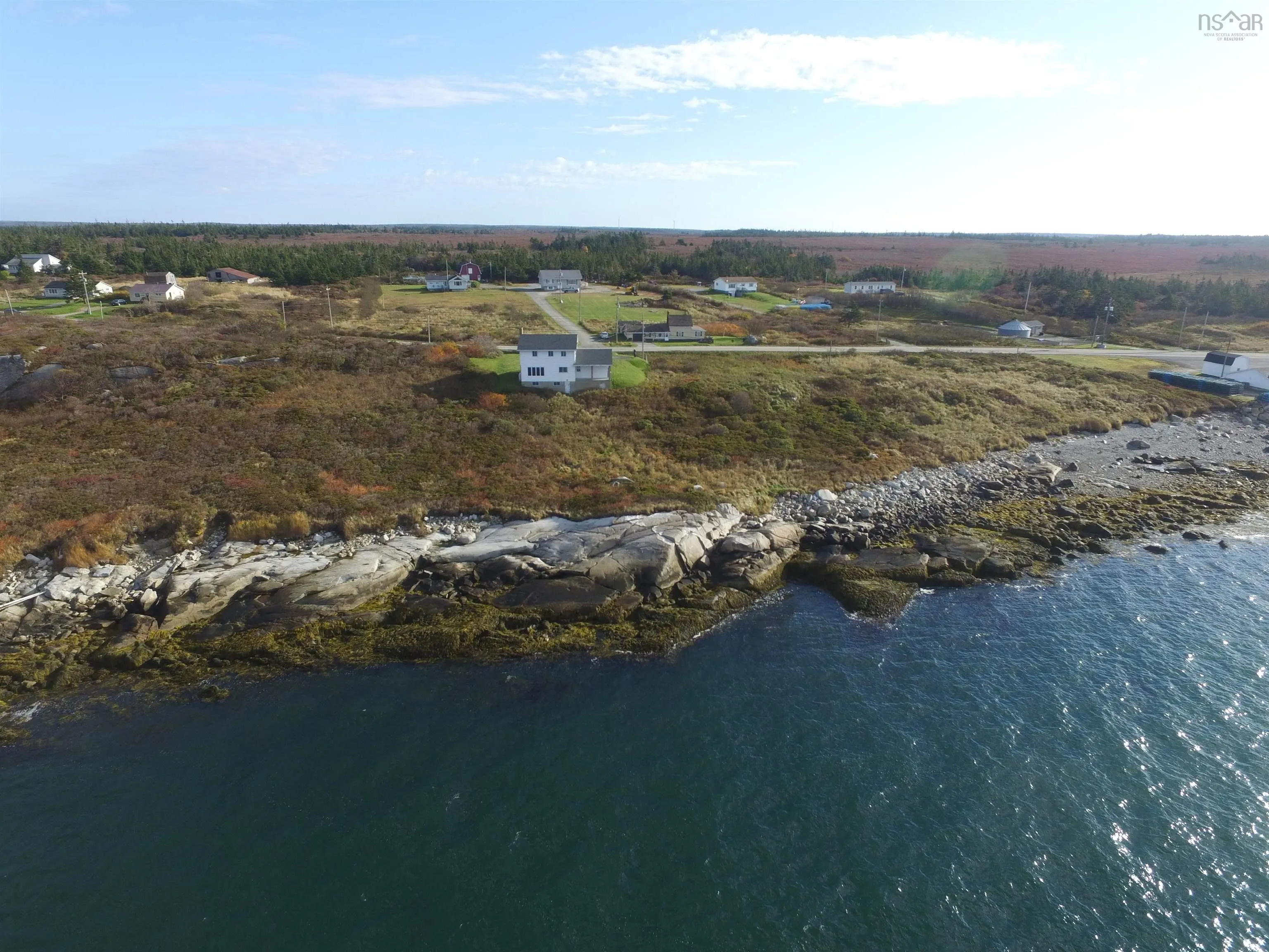 6175 Highway 3, Lower Woods Harbour, NS B0W 2E0, 4 Bedrooms Bedrooms, ,2 BathroomsBathrooms,Residential,For Sale,Highway 3,202524768