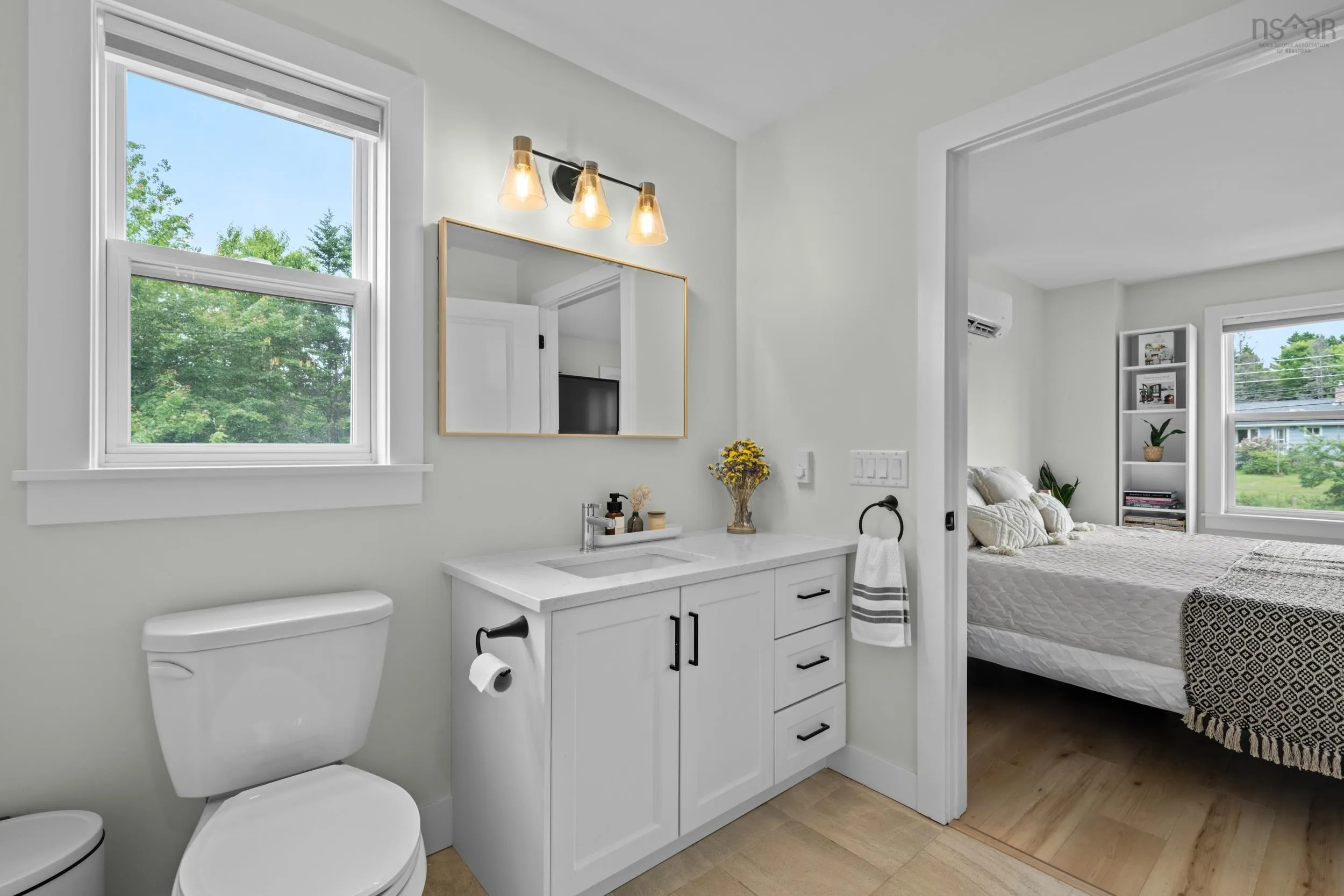 11186 Peggys Cove Road, Seabright, NS B3Z 3C1, 4 Bedrooms Bedrooms, ,4 BathroomsBathrooms,Residential,For Sale,Peggys Cove,202517776