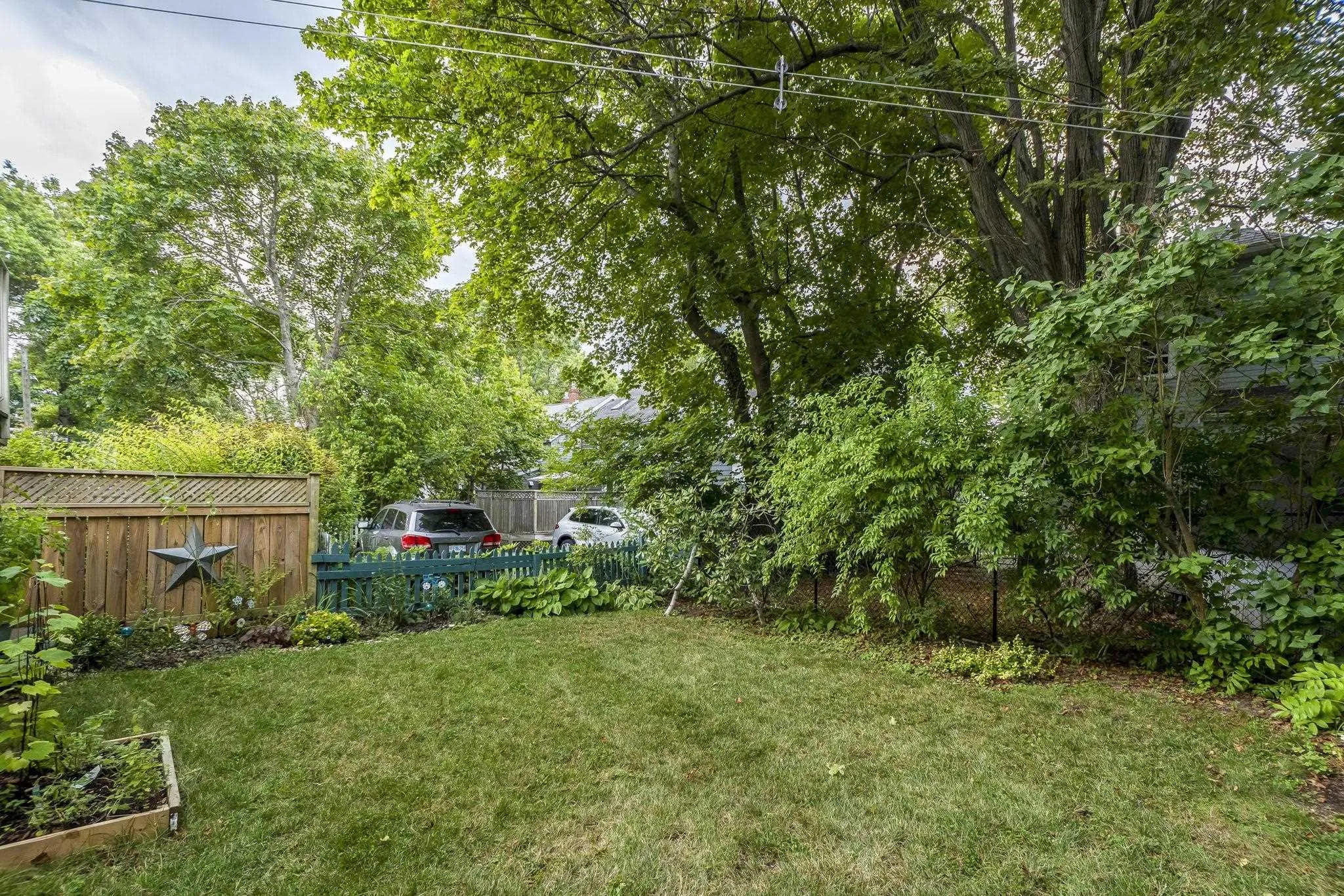 2512 Poplar Street, Halifax, NS B3L 2Y8, 3 Bedrooms Bedrooms, ,2 BathroomsBathrooms,Residential,For Sale,Poplar,202524279