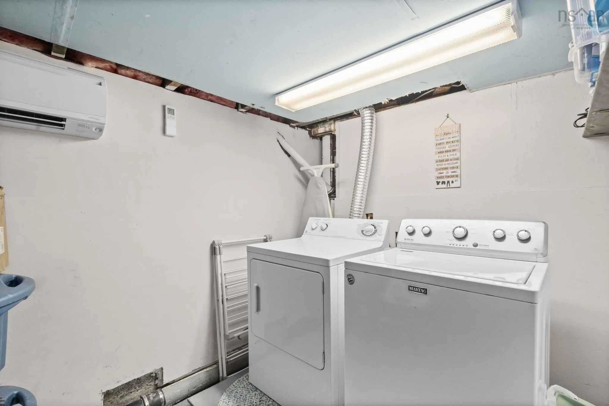 2512 Poplar Street, Halifax, NS B3L 2Y8, 3 Bedrooms Bedrooms, ,2 BathroomsBathrooms,Residential,For Sale,Poplar,202524279