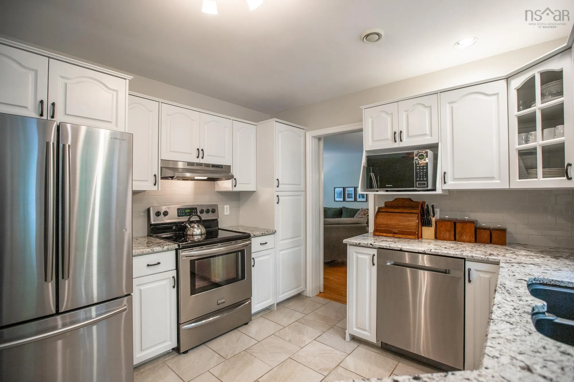 48 Laura Lee Lane, Lower Sackville, NS B4C 4E3, 4 Bedrooms Bedrooms, ,3 BathroomsBathrooms,Residential,For Sale,Laura Lee,202516717