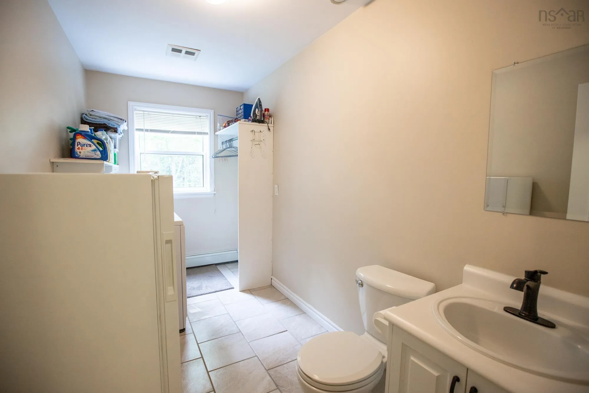 48 Laura Lee Lane, Lower Sackville, NS B4C 4E3, 4 Bedrooms Bedrooms, ,3 BathroomsBathrooms,Residential,For Sale,Laura Lee,202516717