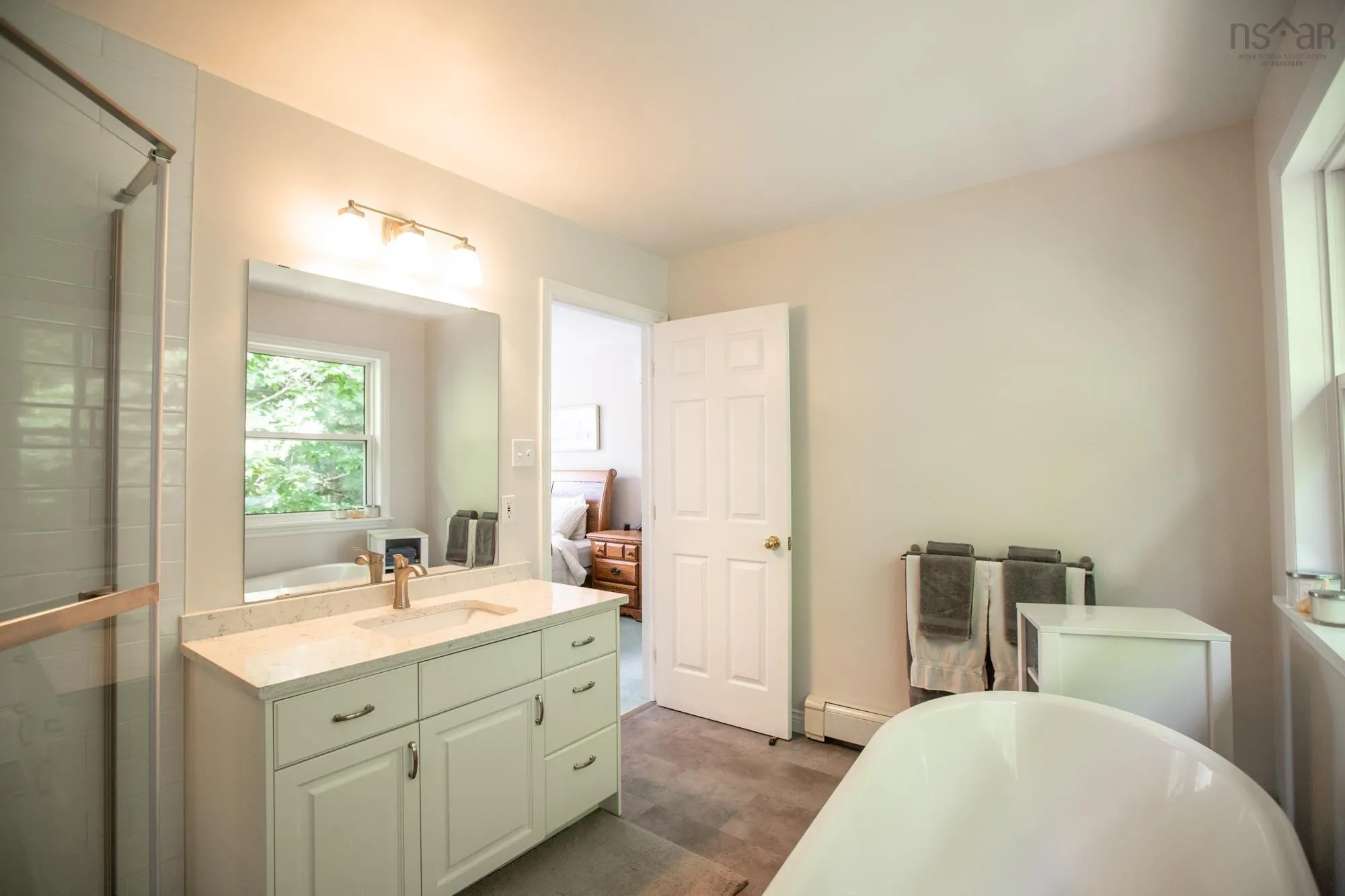 48 Laura Lee Lane, Lower Sackville, NS B4C 4E3, 4 Bedrooms Bedrooms, ,3 BathroomsBathrooms,Residential,For Sale,Laura Lee,202516717