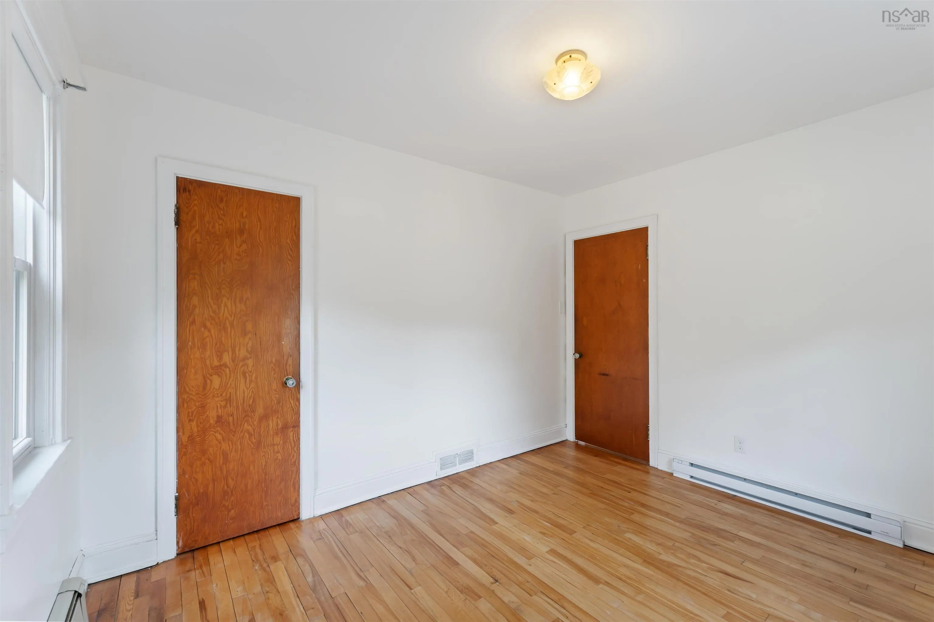 9643 Commercial Street, New Minas, NS B4N 3G6, 2 Bedrooms Bedrooms, ,1 BathroomBathrooms,Residential,For Sale,Commercial,202521890