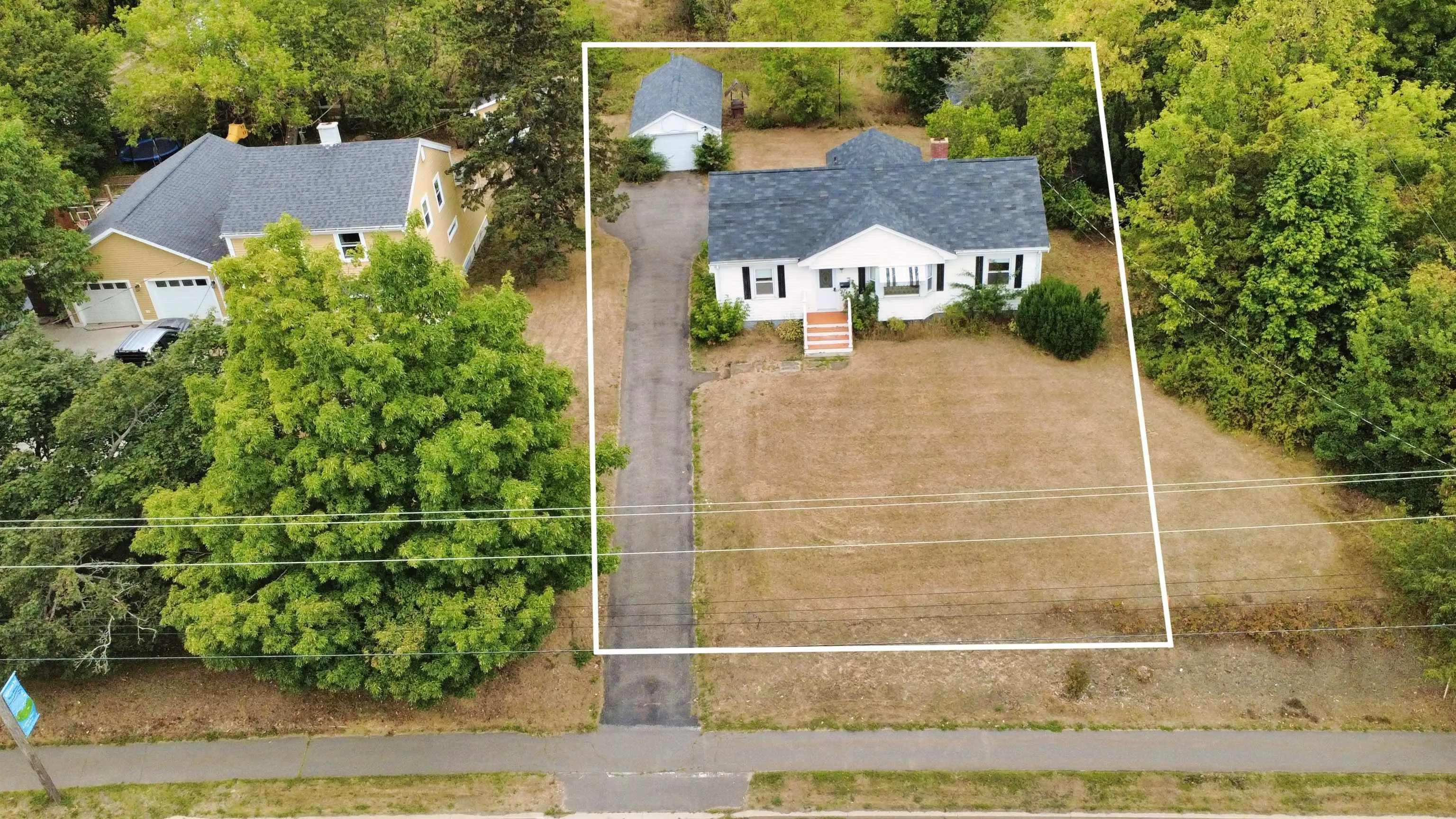 9643 Commercial Street, New Minas, NS B4N 3G6, 2 Bedrooms Bedrooms, ,1 BathroomBathrooms,Residential,For Sale,Commercial,202521890