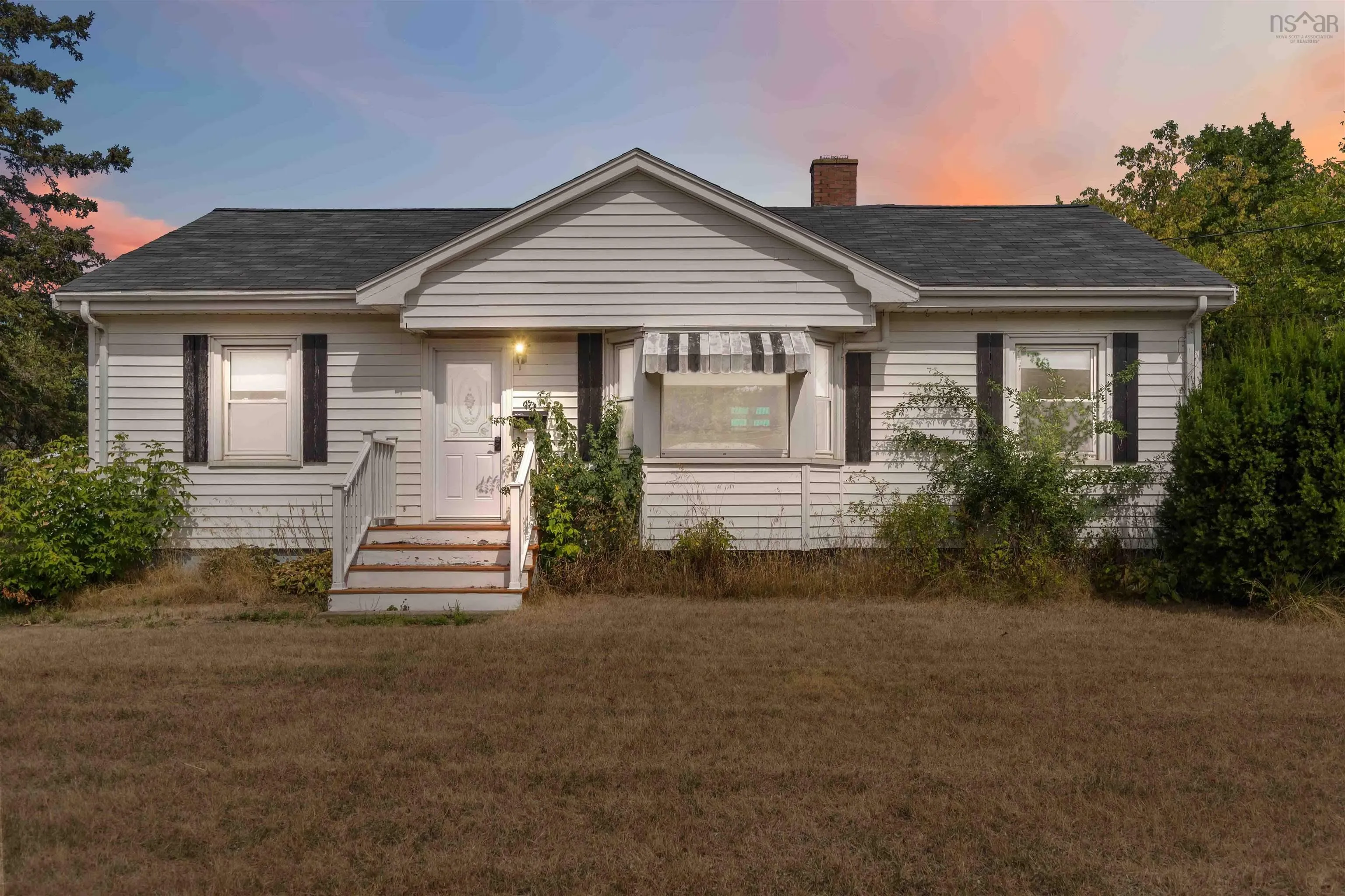 9643 Commercial Street, New Minas, NS B4N 3G6, 2 Bedrooms Bedrooms, ,1 BathroomBathrooms,Residential,For Sale,Commercial,202521890
