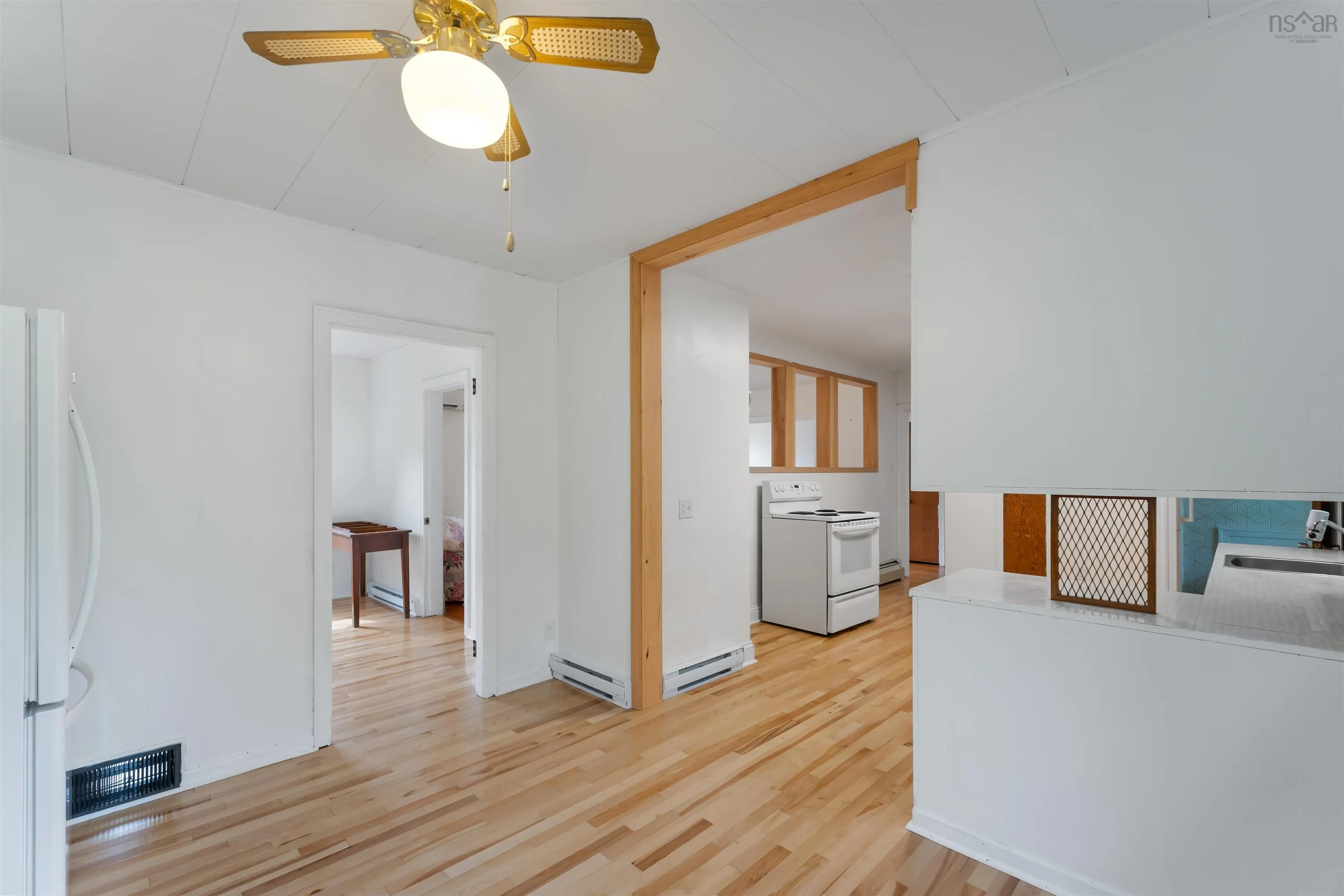 9643 Commercial Street, New Minas, NS B4N 3G6, 2 Bedrooms Bedrooms, ,1 BathroomBathrooms,Residential,For Sale,Commercial,202521890
