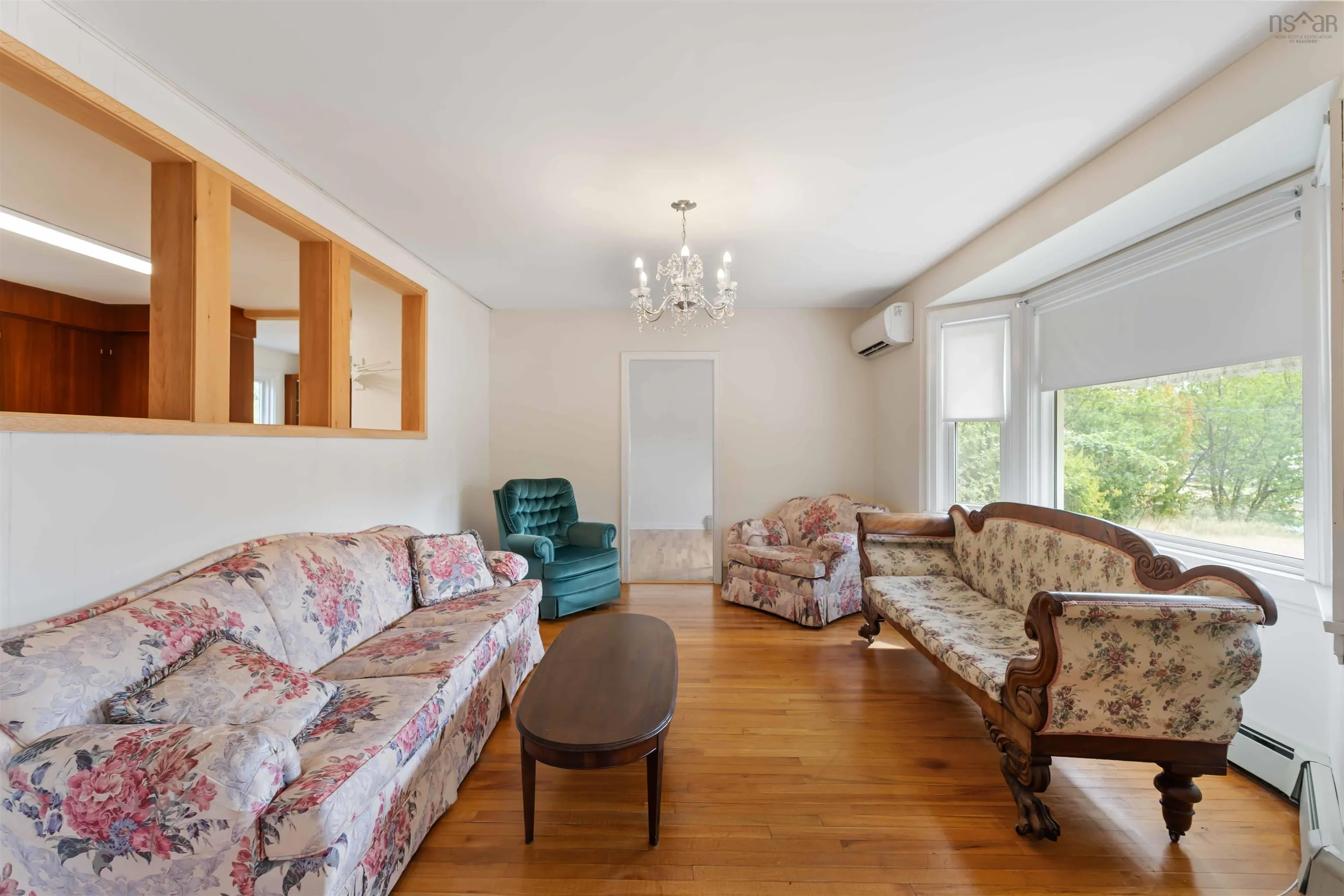 9643 Commercial Street, New Minas, NS B4N 3G6, 2 Bedrooms Bedrooms, ,1 BathroomBathrooms,Residential,For Sale,Commercial,202521890