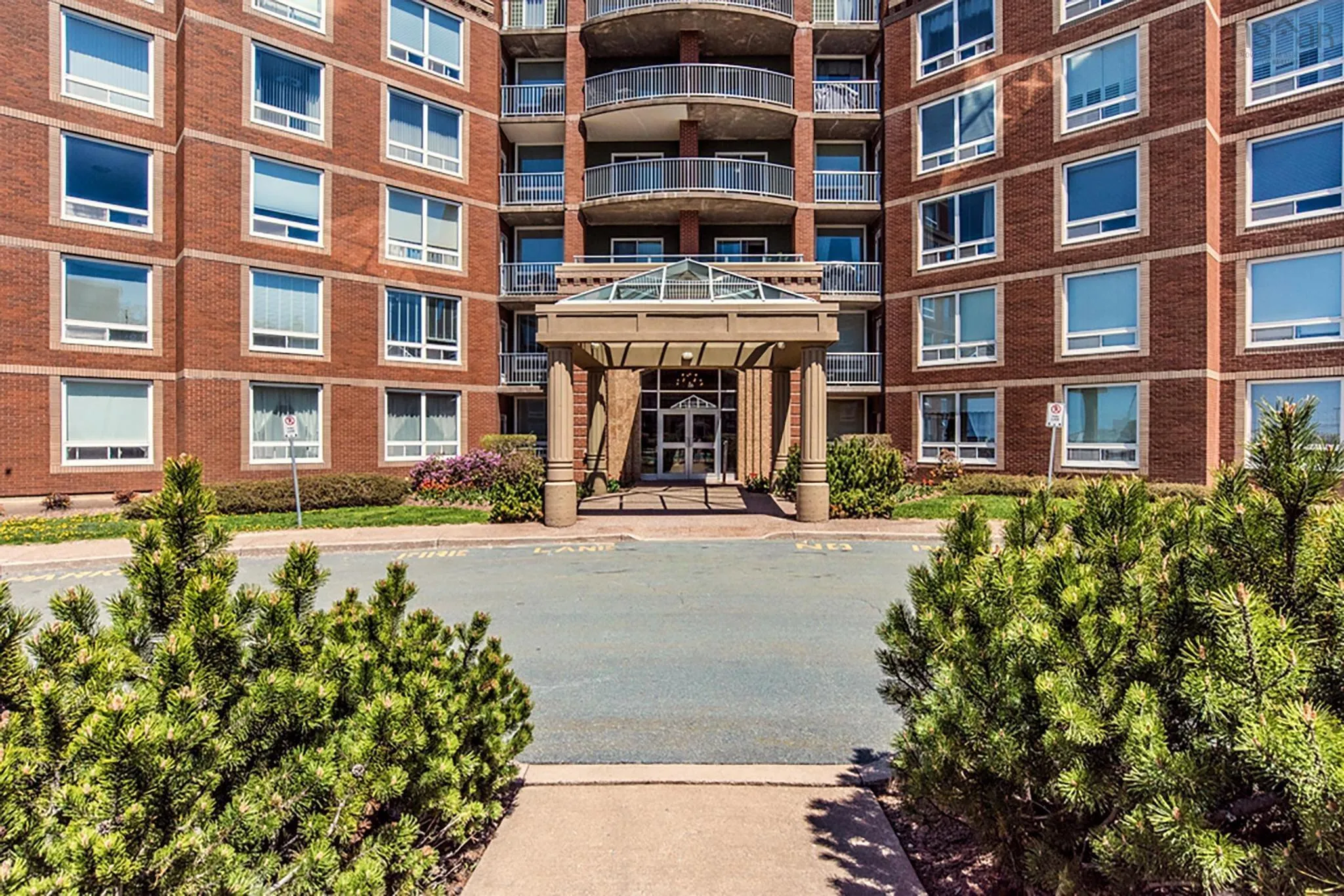 408-10 Regency Park Drive, Clayton Park, NS B3S 1P2, 2 Bedrooms Bedrooms, ,2 BathroomsBathrooms,Residential,For Sale,Regency Park,202507966