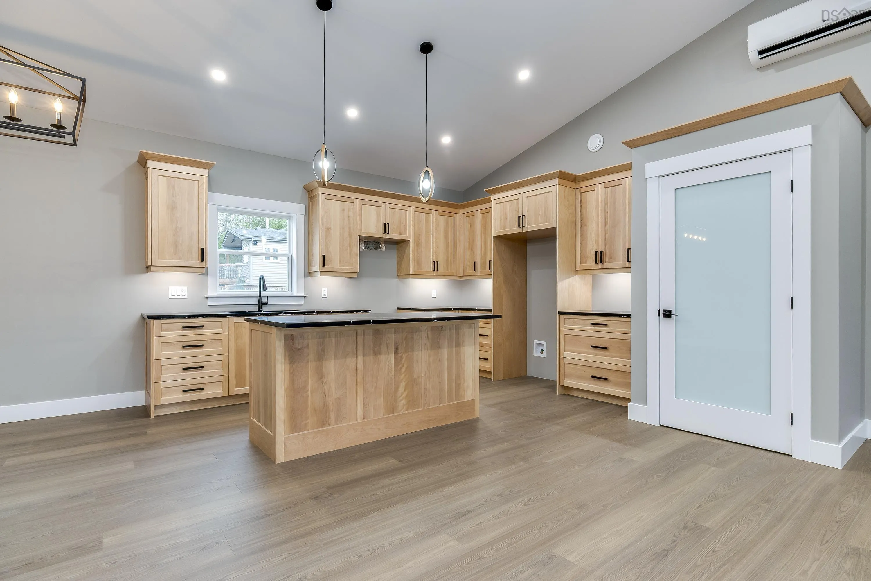 9 Sleepy Hollow Lane, Enfield Ns B2t 1h8, 3 Bedrooms Bedrooms, ,2 BathroomsBathrooms,Residential,For Sale,Sleepy Hollow,202507223