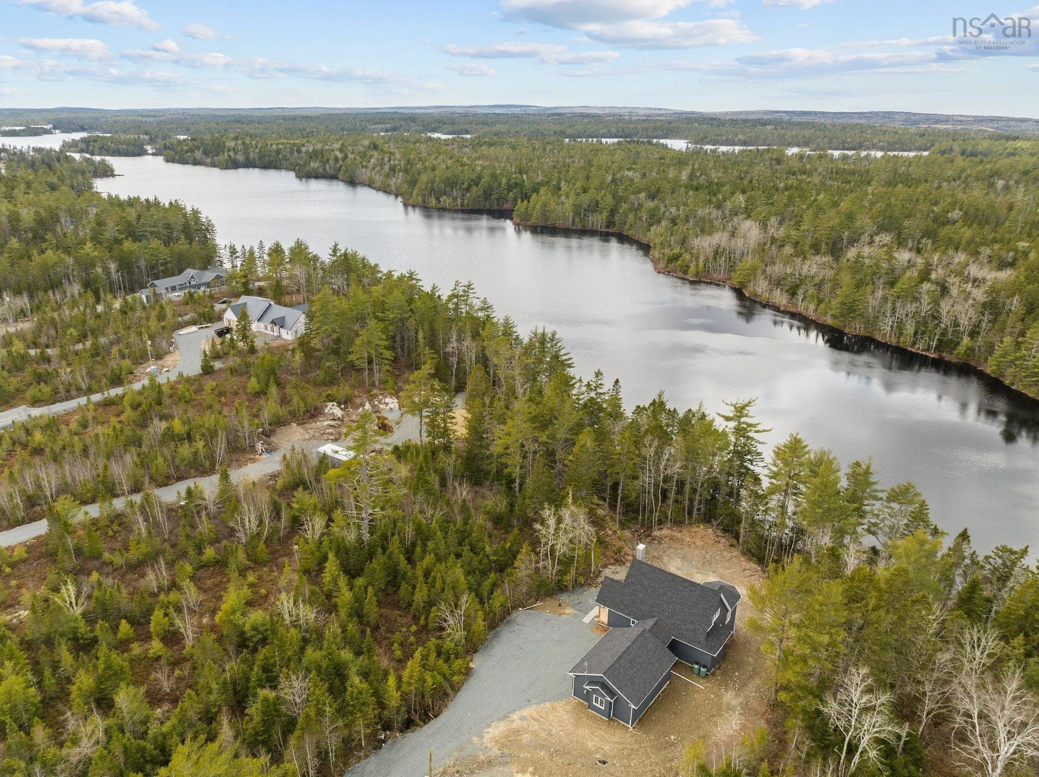 349 Meek Arm Trail, Long Lake Ns B0n 1z0, 3 Bedrooms Bedrooms, ,4 BathroomsBathrooms,Residential,For Sale,Meek Arm,202405397