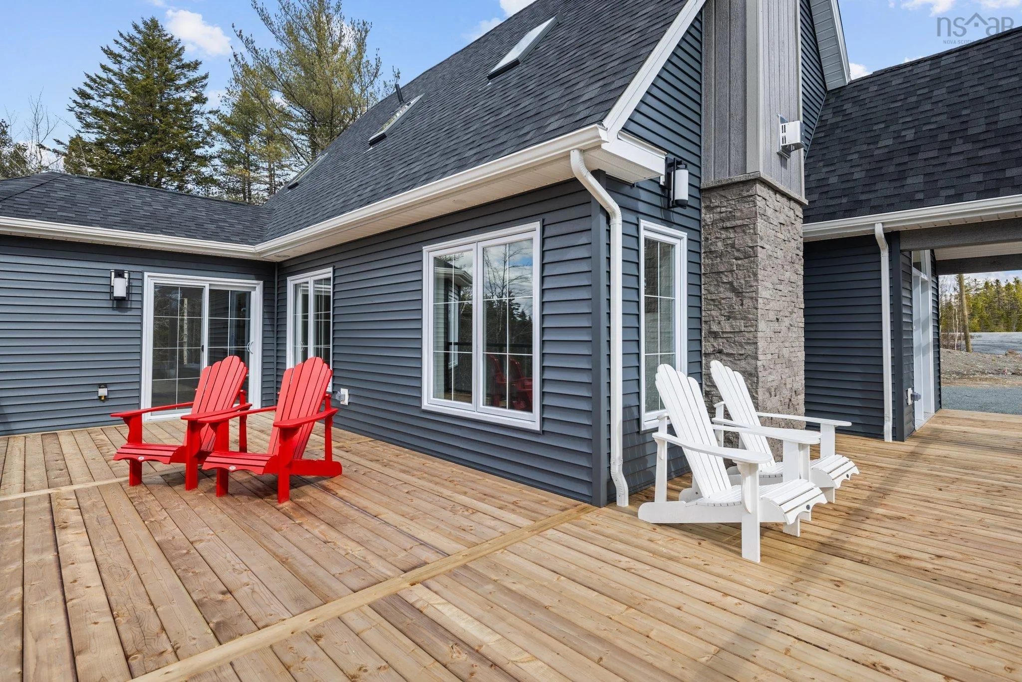 349 Meek Arm Trail, Long Lake Ns B0n 1z0, 3 Bedrooms Bedrooms, ,4 BathroomsBathrooms,Residential,For Sale,Meek Arm,202405397