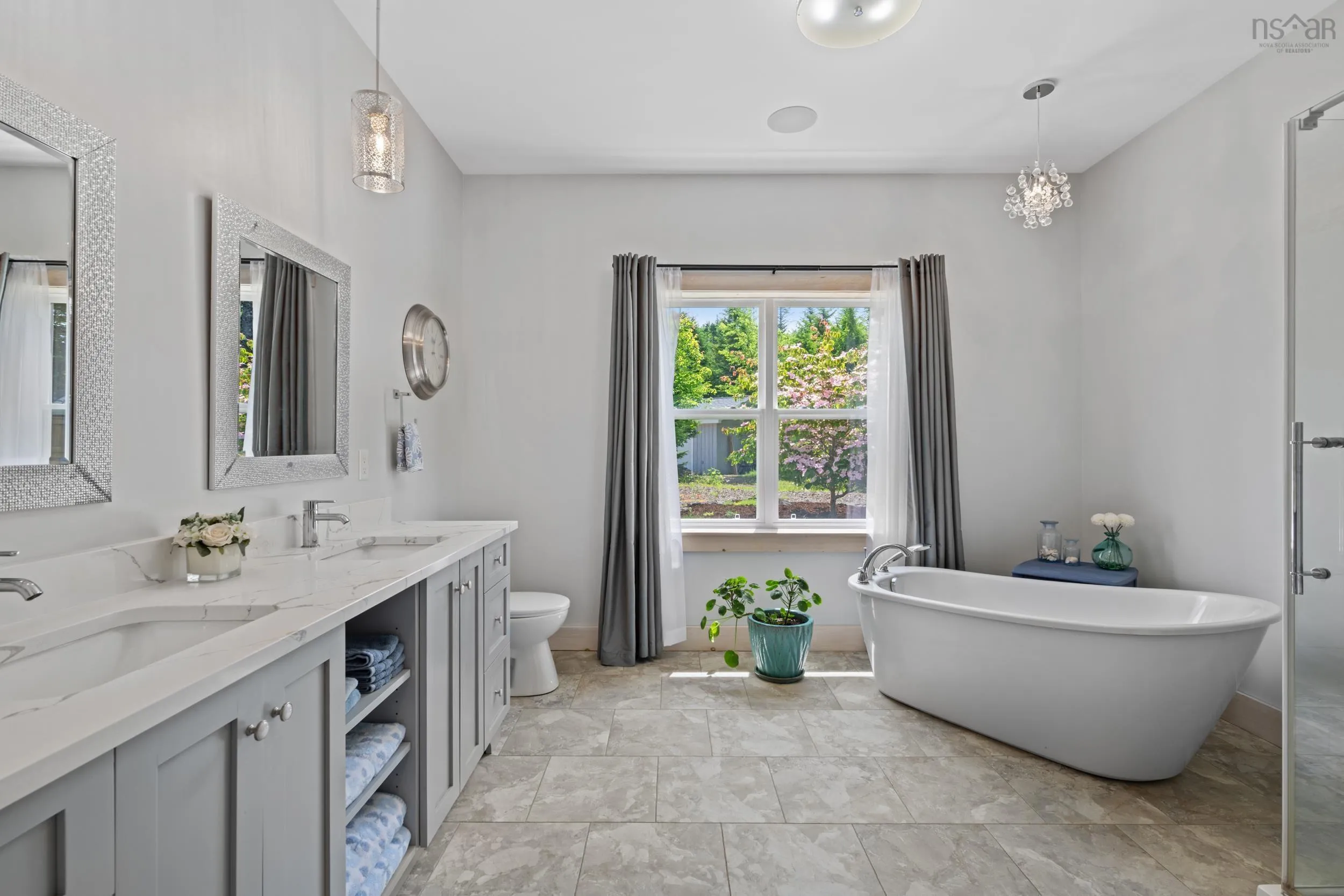 94 Heritage Way, East Uniacke, NS B0N 1Z0, 3 Bedrooms Bedrooms, ,2 BathroomsBathrooms,Residential,For Sale,Heritage,202516878