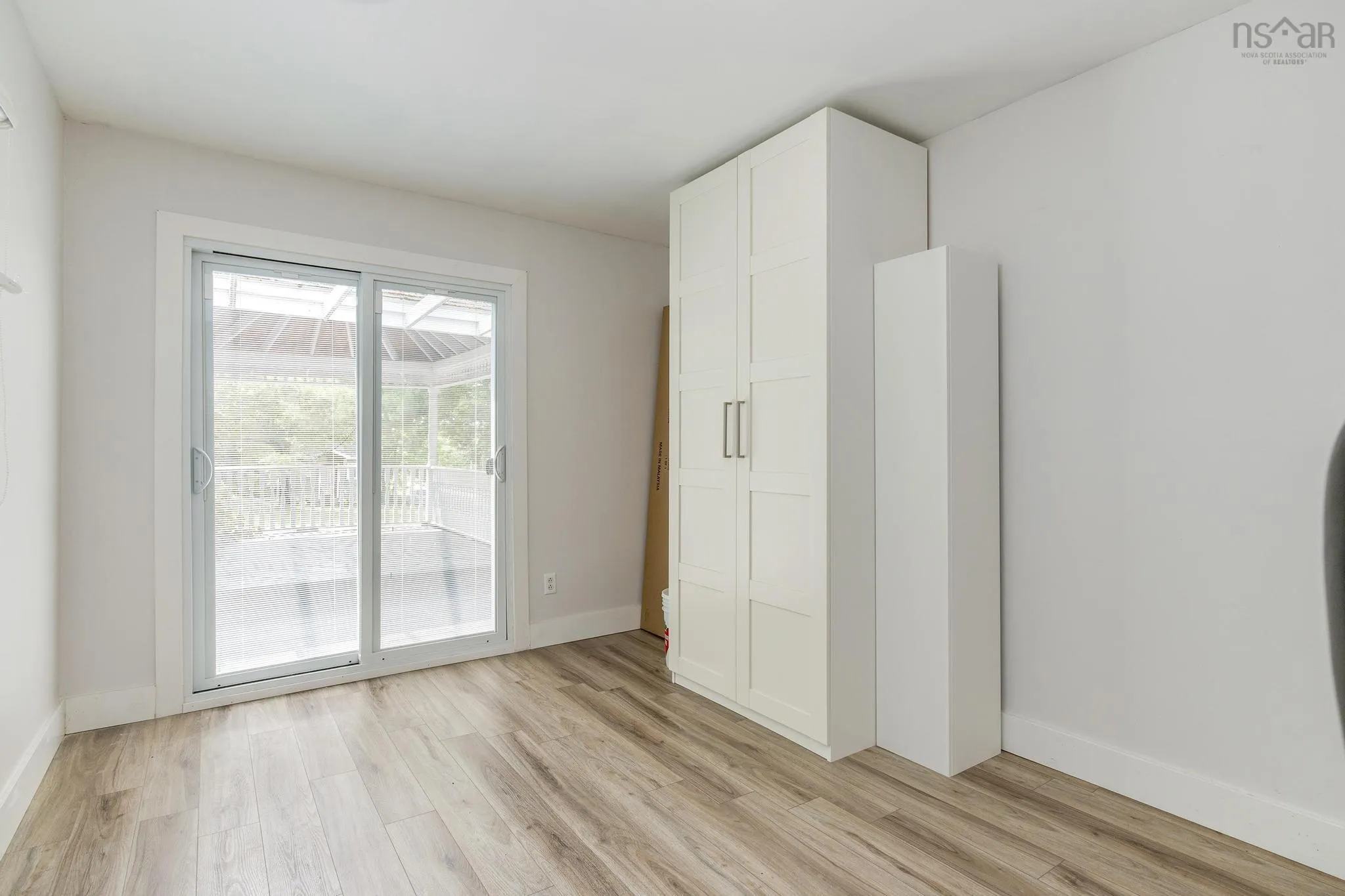 10 Howe Avenue, Fall River, NS B2T 1H7, 3 Bedrooms Bedrooms, ,2 BathroomsBathrooms,Residential,For Sale,Howe,202520382