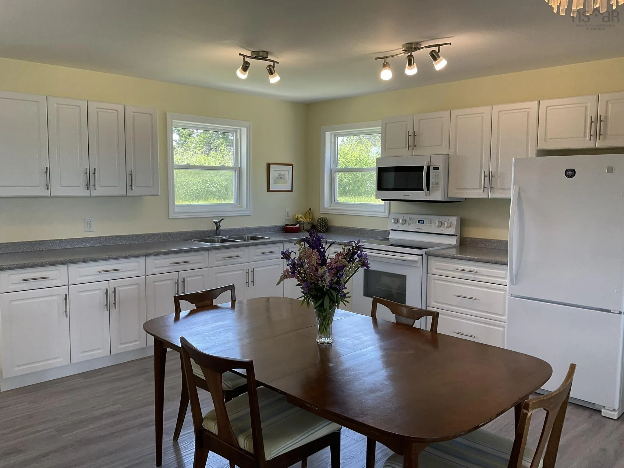 1045 North Side Loch Lomond Road, Loch Lomond, NS B2E 1C4, 2 Bedrooms Bedrooms, ,2 BathroomsBathrooms,Residential,For Sale,North Side Loch Lomond,202514274