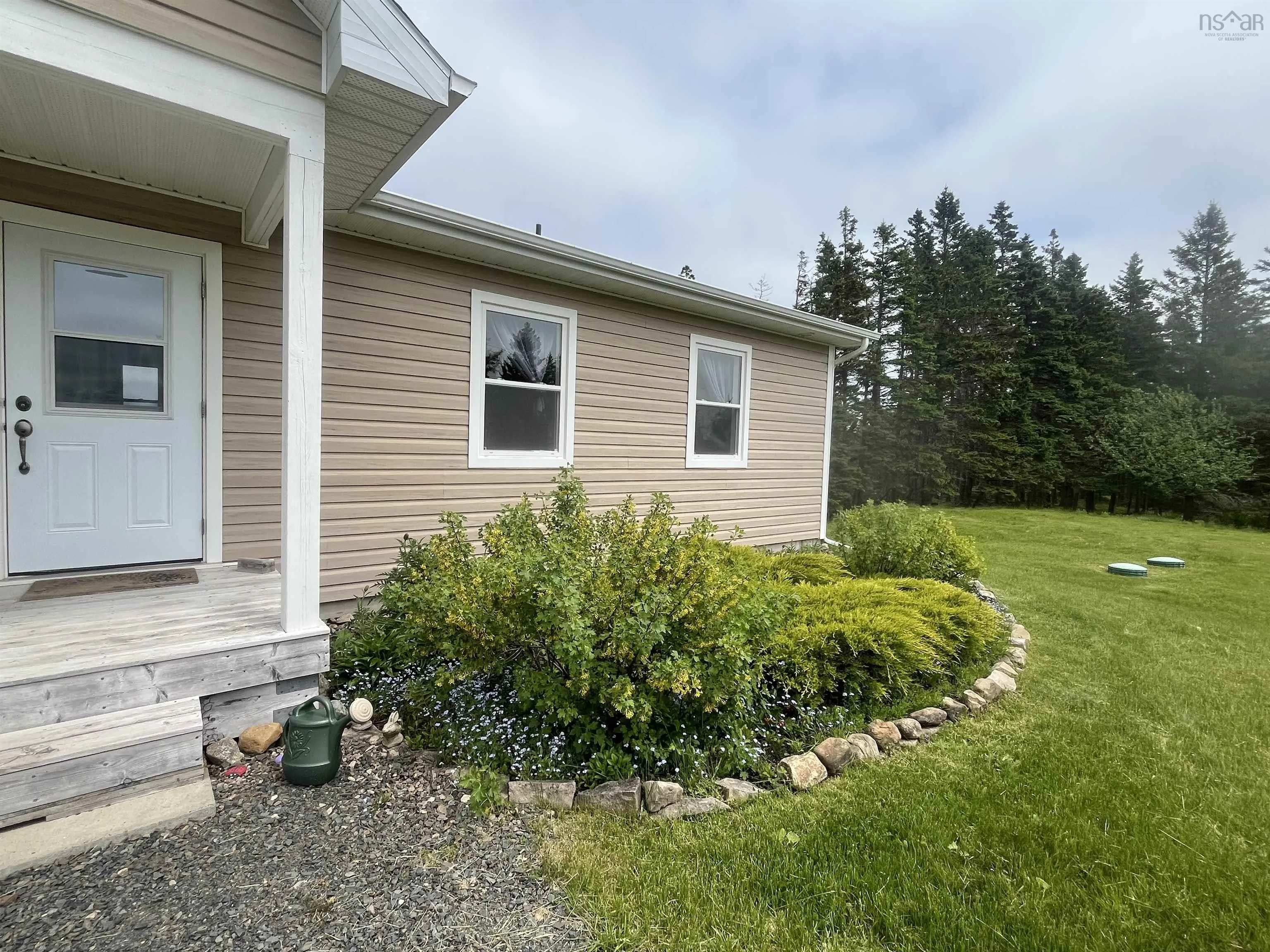 1045 North Side Loch Lomond Road, Loch Lomond, NS B2E 1C4, 2 Bedrooms Bedrooms, ,2 BathroomsBathrooms,Residential,For Sale,North Side Loch Lomond,202514274