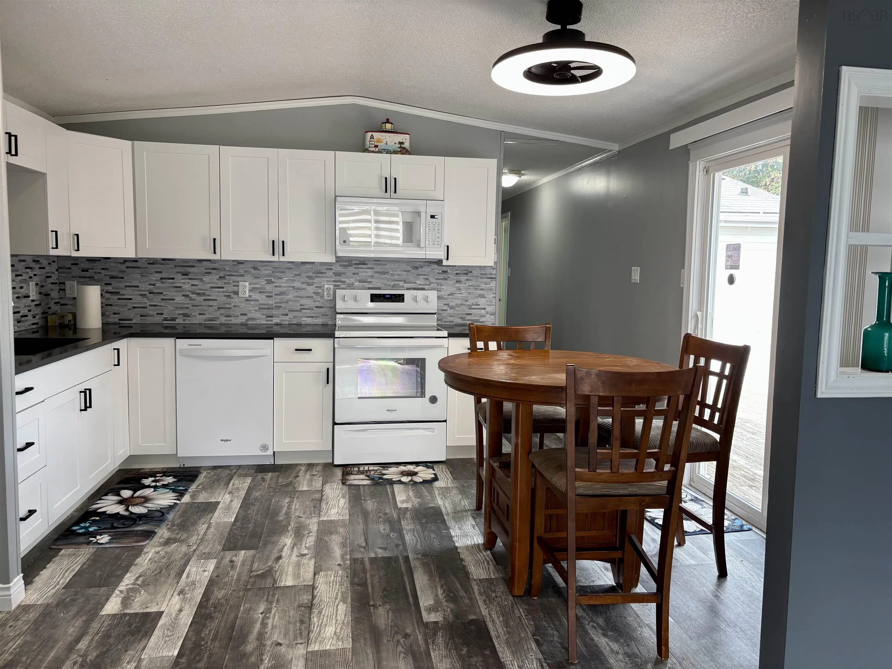 53 Church Street, Florence, NS B1Y 1E9, 3 Bedrooms Bedrooms, ,3 BathroomsBathrooms,Residential,For Sale,Church,202524540