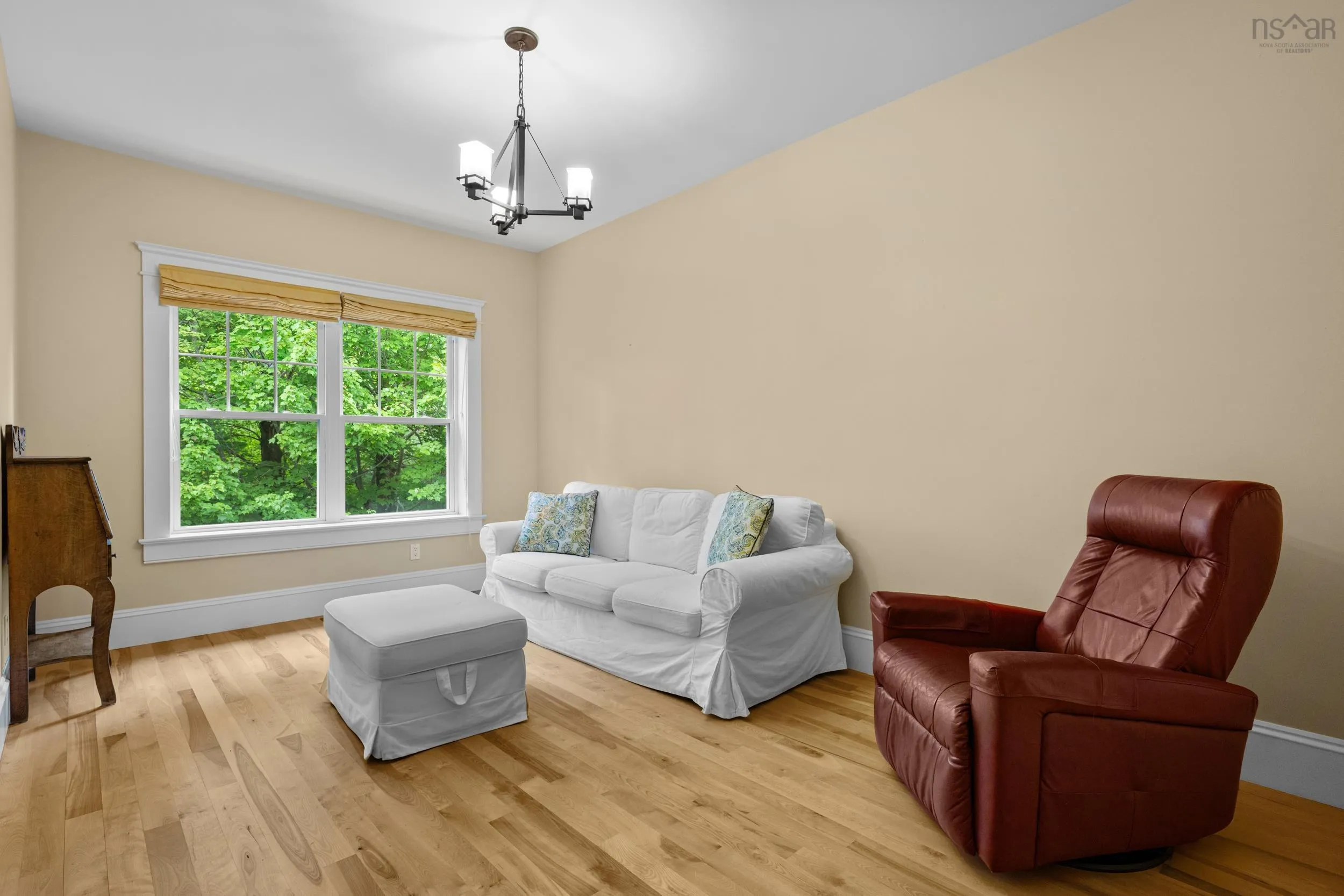 122 Hawthorn Road, Mahone Bay, NS B0J 2E0, 3 Bedrooms Bedrooms, ,3 BathroomsBathrooms,Residential,For Sale,Hawthorn,202523205