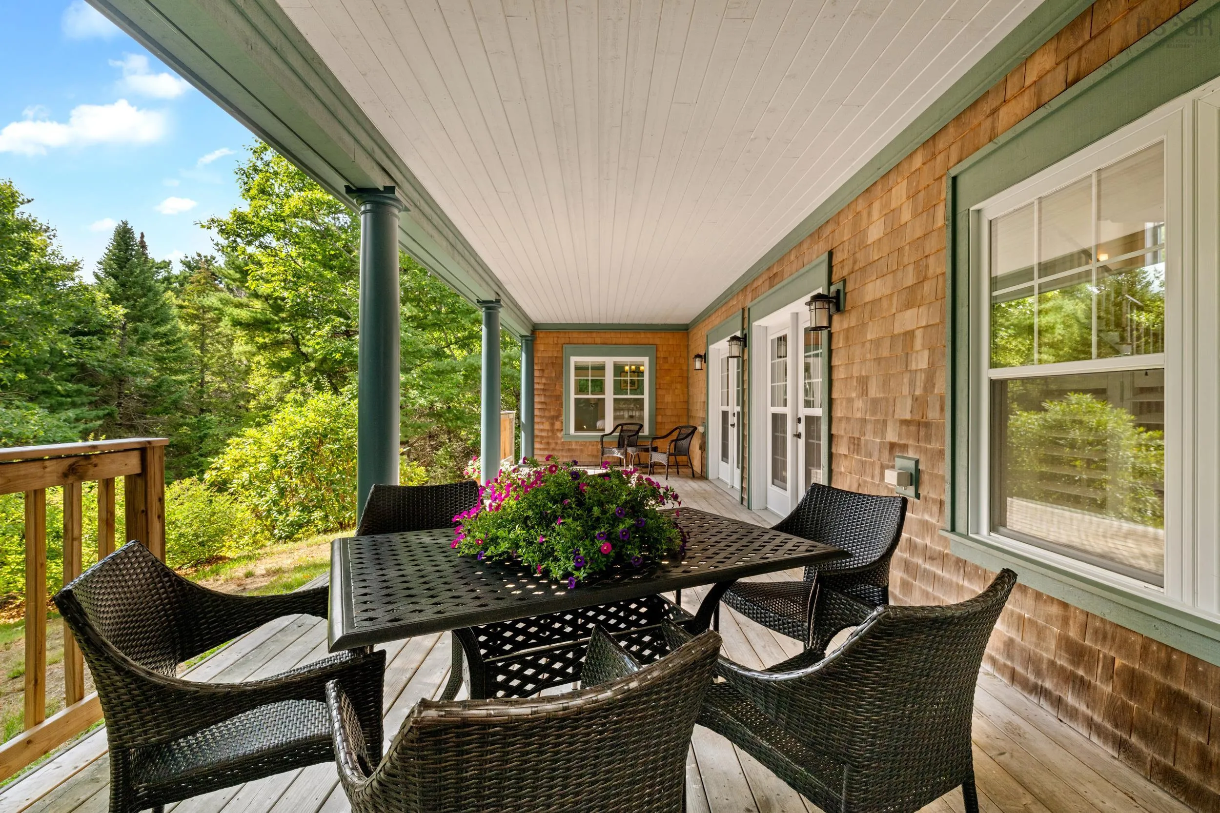 122 Hawthorn Road, Mahone Bay, NS B0J 2E0, 3 Bedrooms Bedrooms, ,3 BathroomsBathrooms,Residential,For Sale,Hawthorn,202523205