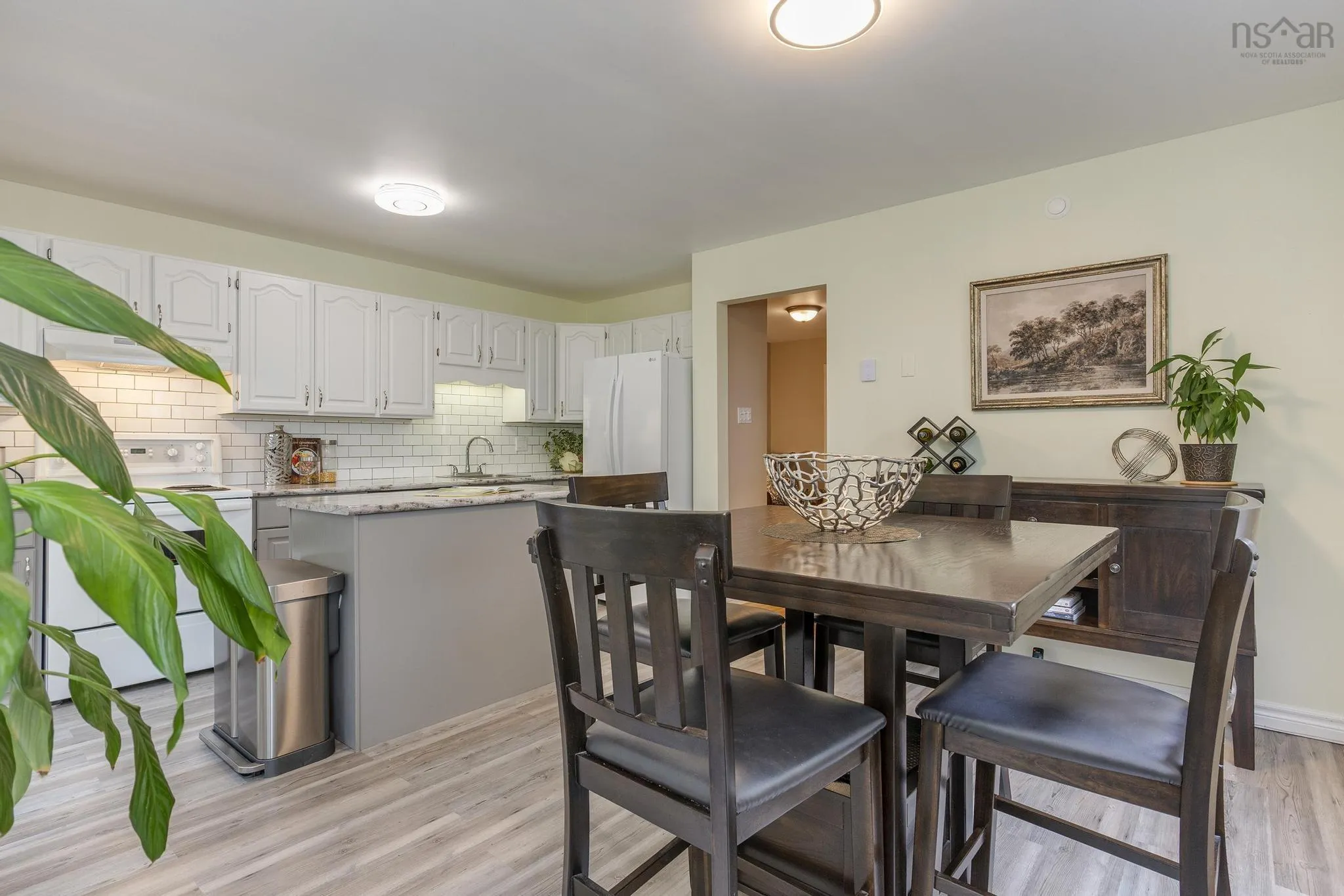 33 Trident Lane, Halifax, NS B3M 0B7, 3 Bedrooms Bedrooms, ,2 BathroomsBathrooms,Residential,For Sale,Trident,202519549