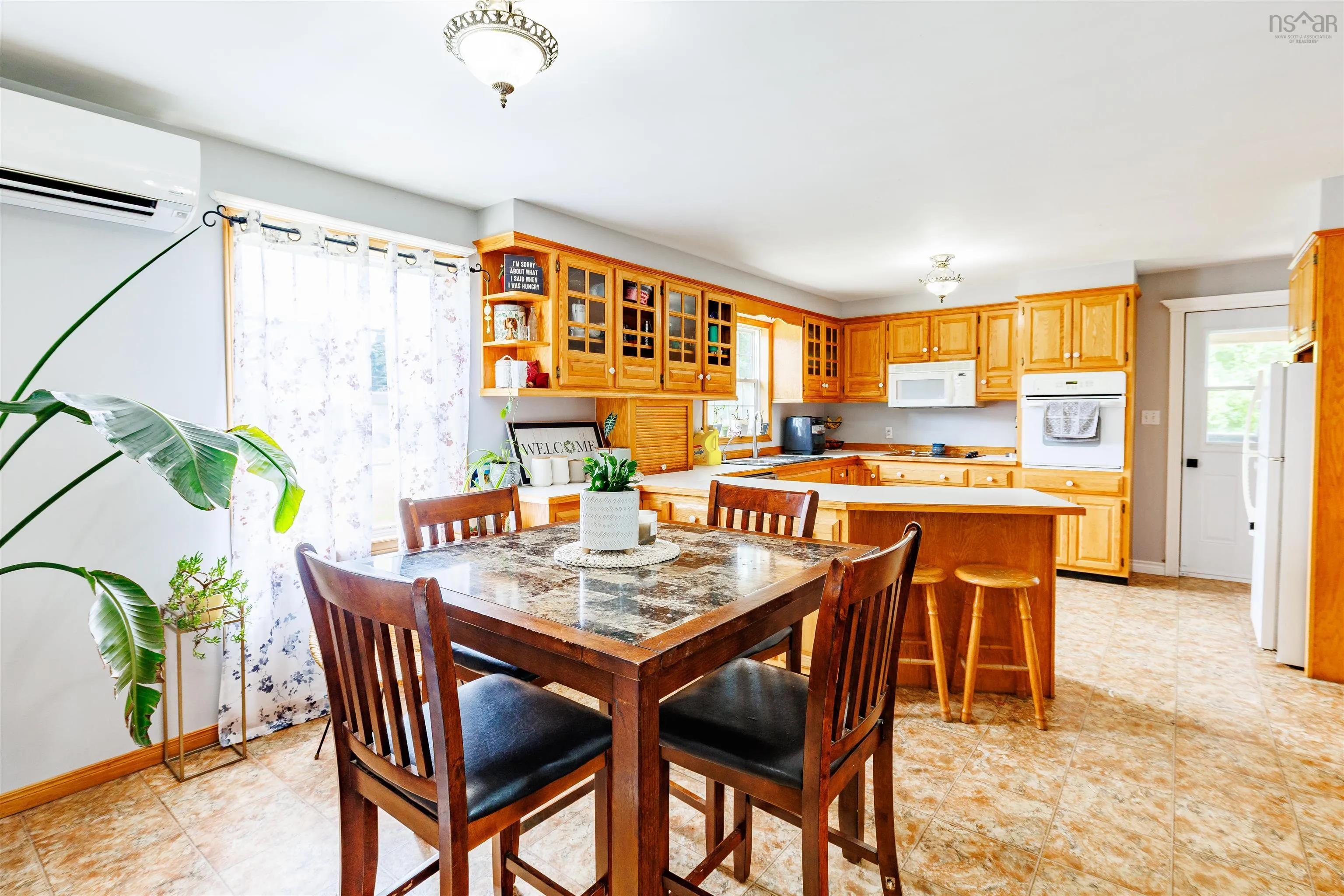 4192 Highway 3 Highway, Doctors Cove, NS B0W 1G0, 3 Bedrooms Bedrooms, ,2 BathroomsBathrooms,Residential,For Sale,Highway 3,202519672