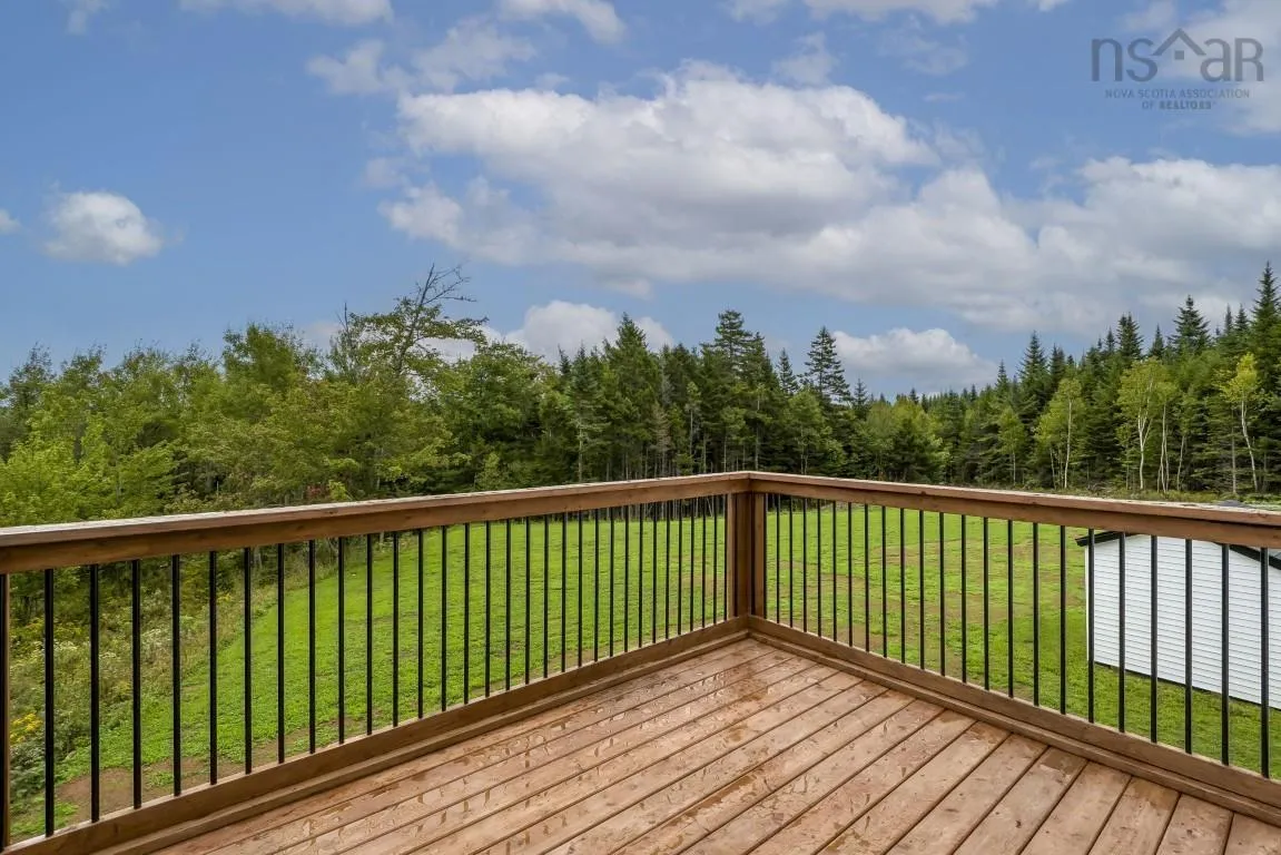 38 Leverman Lane, Porters Lake, NS B3E 0G2, 4 Bedrooms Bedrooms, ,2 BathroomsBathrooms,Residential,For Sale,Leverman,202523287