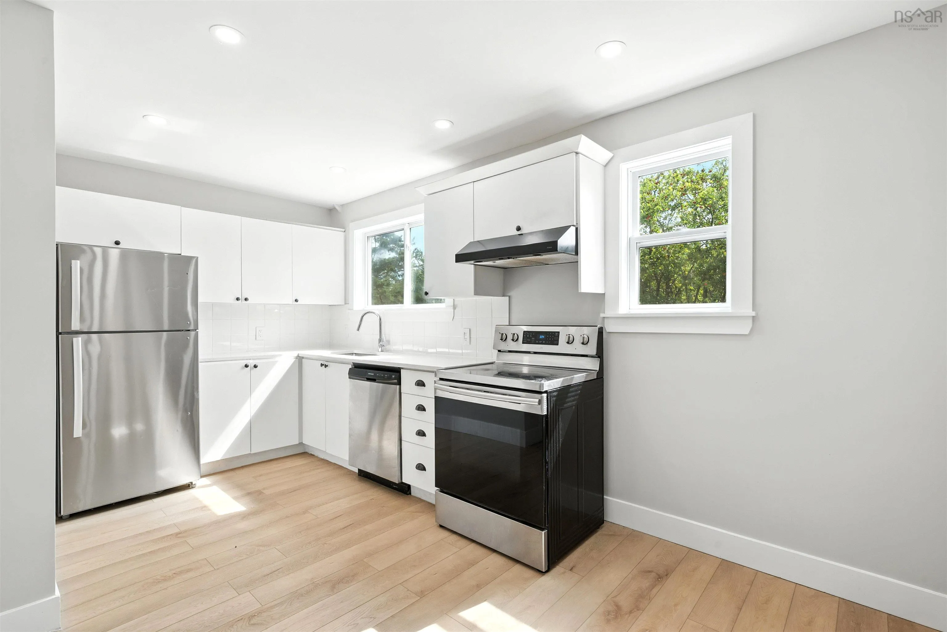 1029 Sackville Drive Drive, Lower Sackville, NS B4E 1S5, 4 Bedrooms Bedrooms, ,3 BathroomsBathrooms,Residential,For Sale,Sackville,202521311