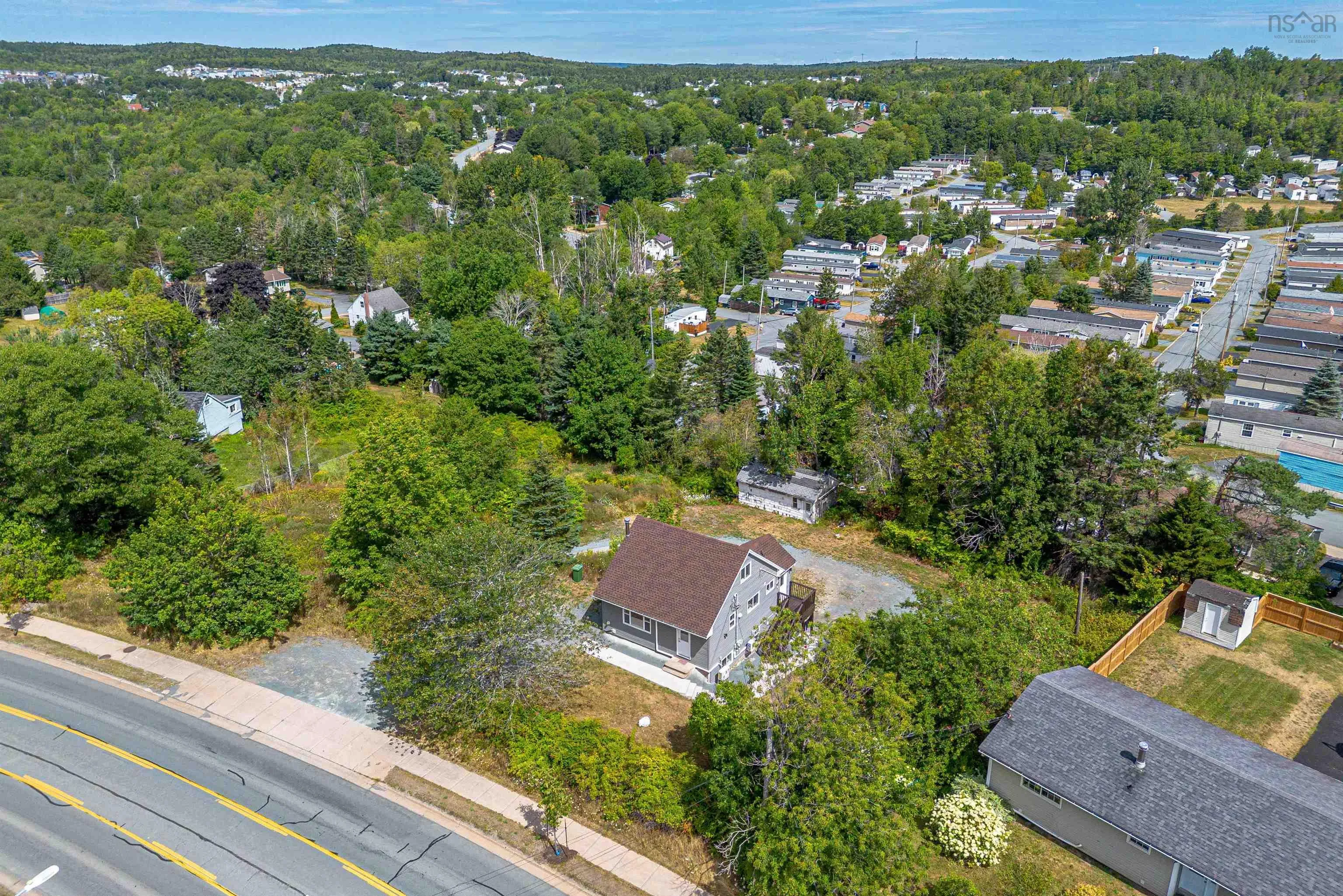 1029 Sackville Drive Drive, Lower Sackville, NS B4E 1S5, 4 Bedrooms Bedrooms, ,3 BathroomsBathrooms,Residential,For Sale,Sackville,202521311