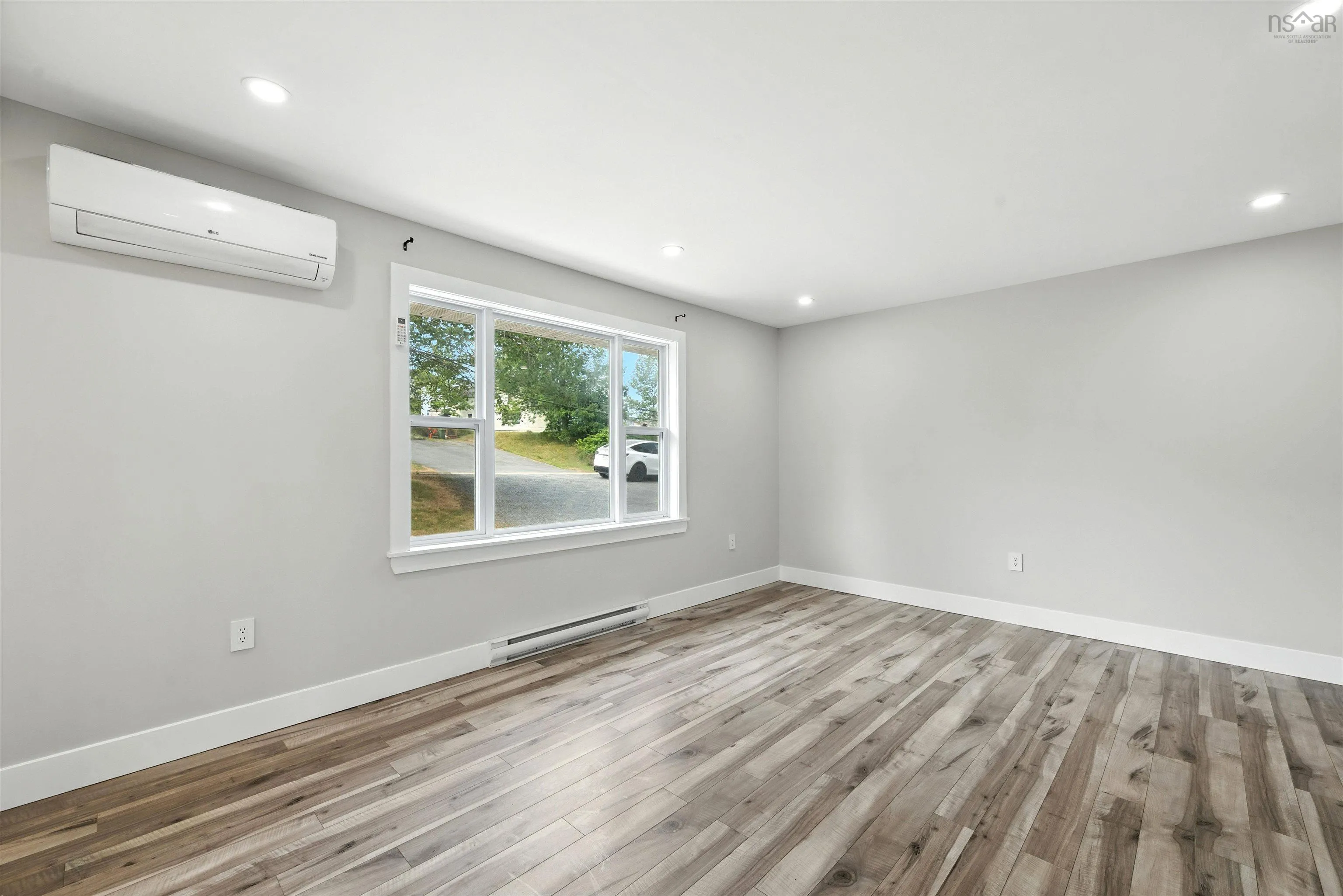 1029 Sackville Drive Drive, Lower Sackville, NS B4E 1S5, 4 Bedrooms Bedrooms, ,3 BathroomsBathrooms,Residential,For Sale,Sackville,202521311