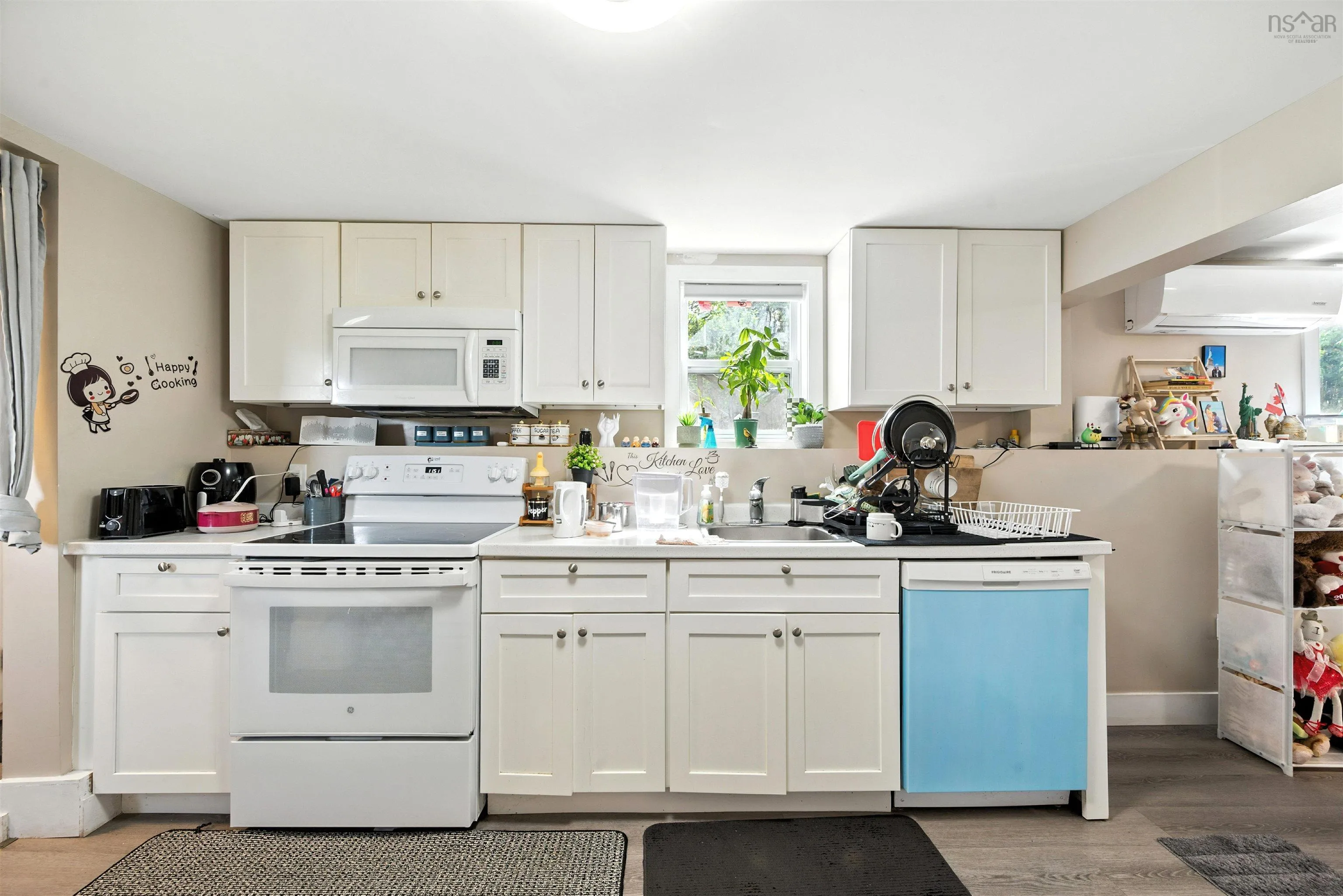 1029 Sackville Drive Drive, Lower Sackville, NS B4E 1S5, 4 Bedrooms Bedrooms, ,3 BathroomsBathrooms,Residential,For Sale,Sackville,202521311