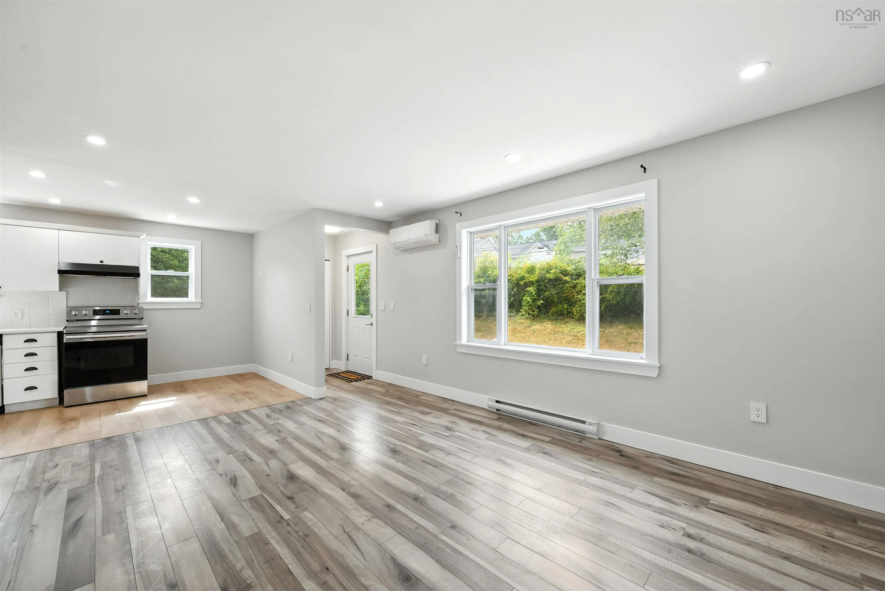 1029 Sackville Drive Drive, Lower Sackville, NS B4E 1S5, 4 Bedrooms Bedrooms, ,3 BathroomsBathrooms,Residential,For Sale,Sackville,202521311